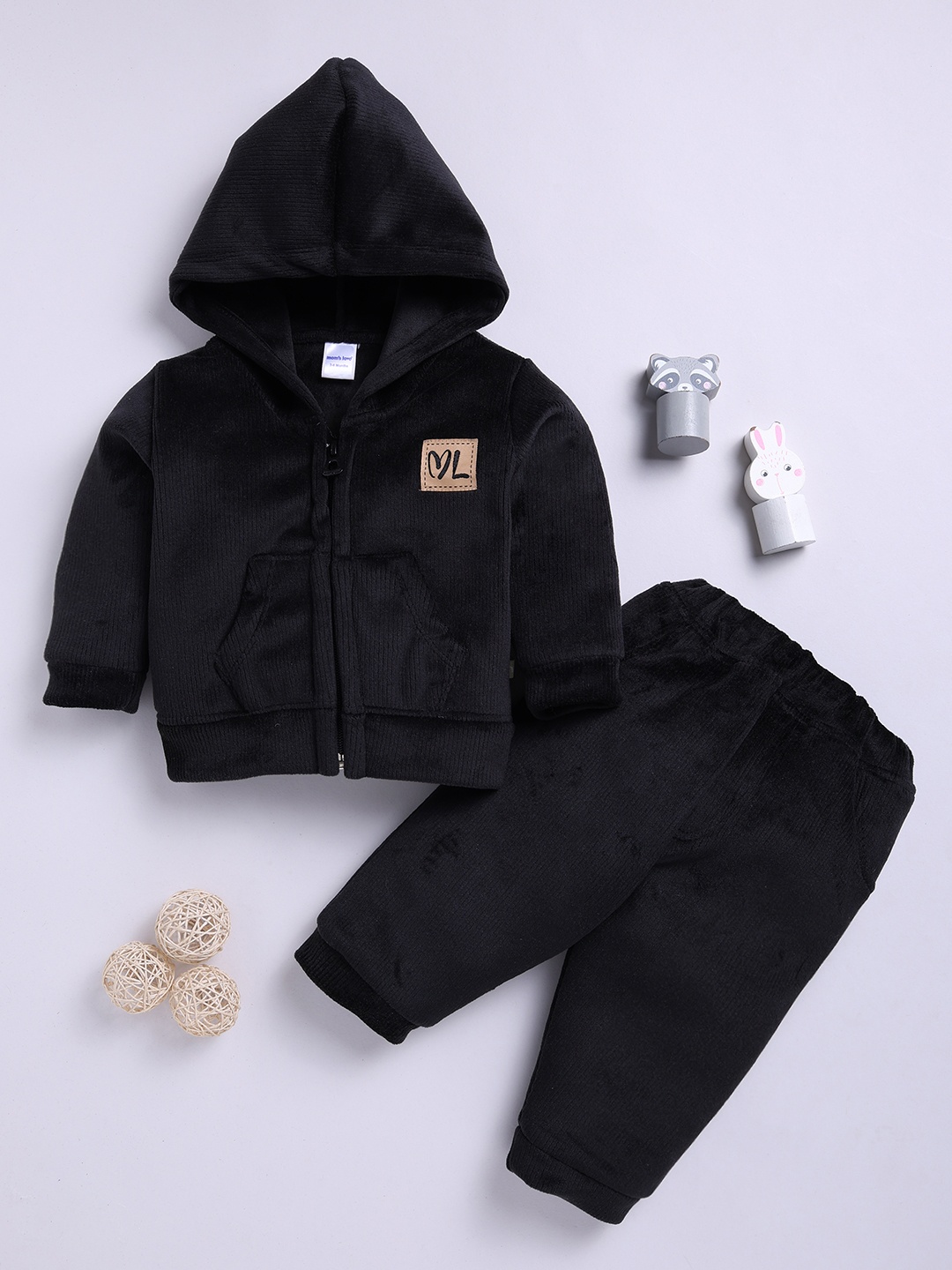 

Moms Love Infant Boys Ribbed Velvet-Finish Pure Cotton Hooded Sweatshirt With Joggers, Black