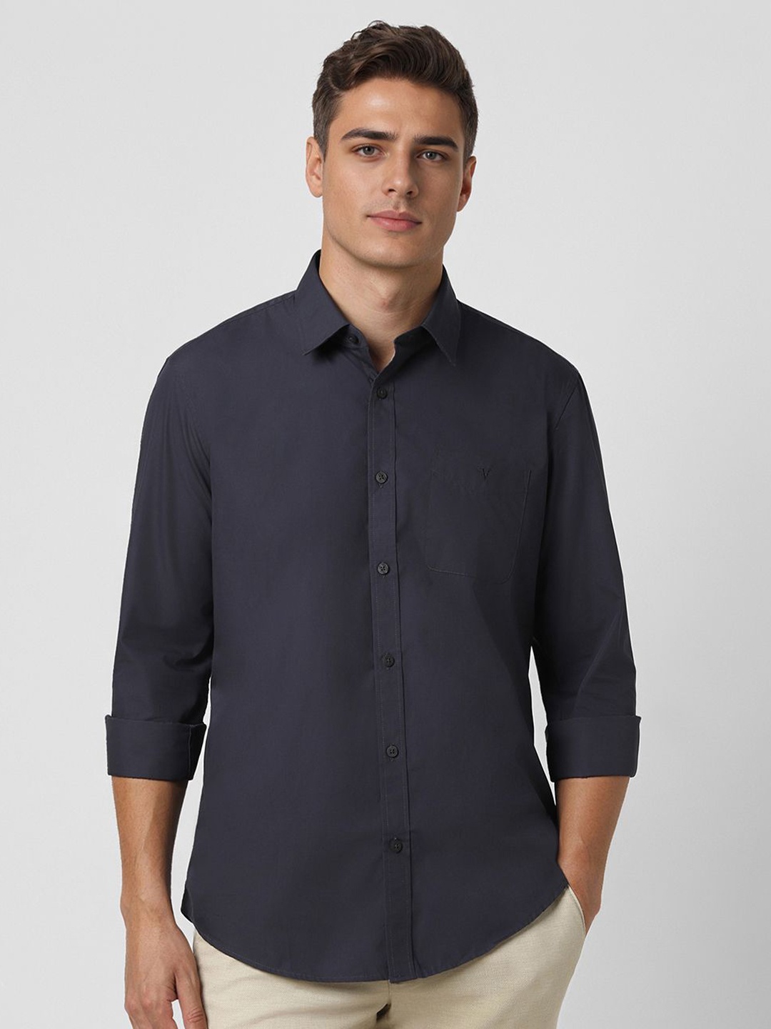 

Van Heusen Sport Men Slim Fit Opaque Casual Shirt, Grey