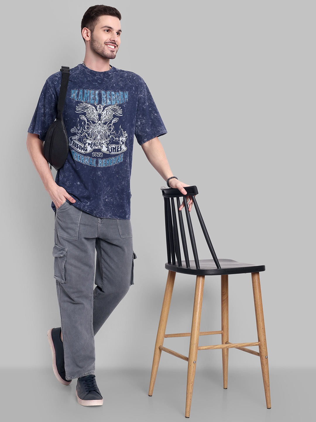 

The Roadster Lifestyle Co Printed Pure Cotton Relaxed-Fit T-Shirt, Blue