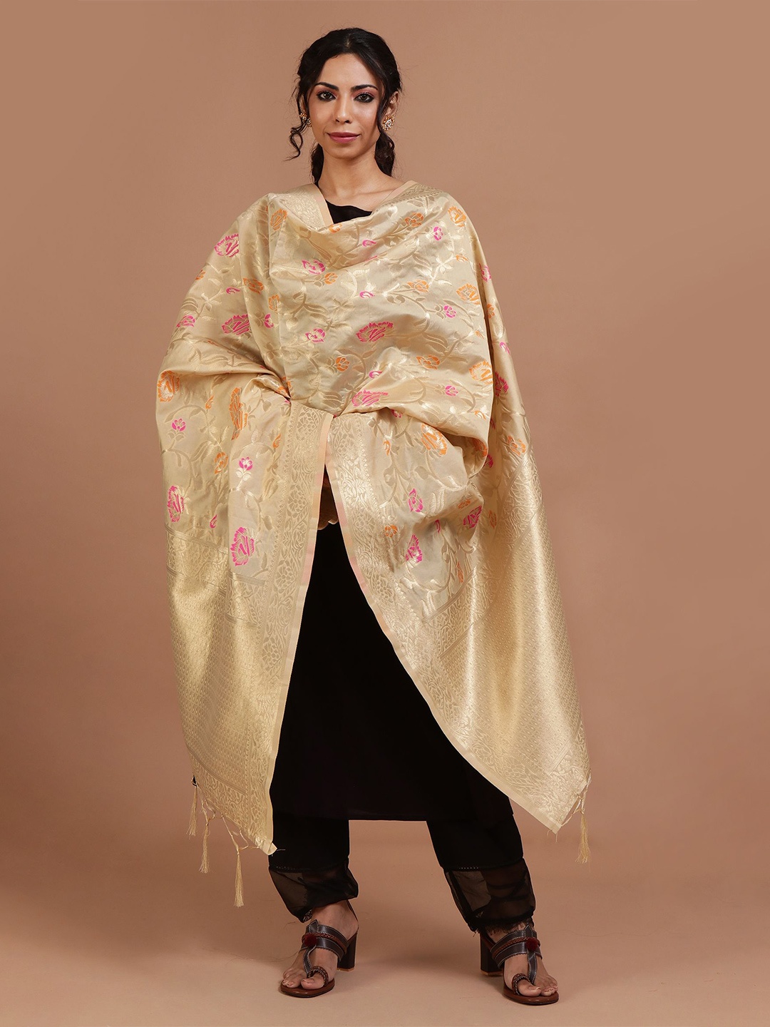 

TJORI Floral Woven Design Zari Cotton Dupatta, Yellow