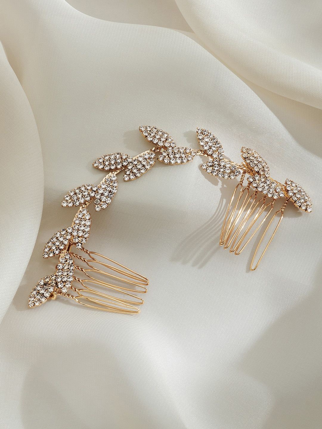 

JOKER & WITCH Women Embellished Comb Pin, Gold