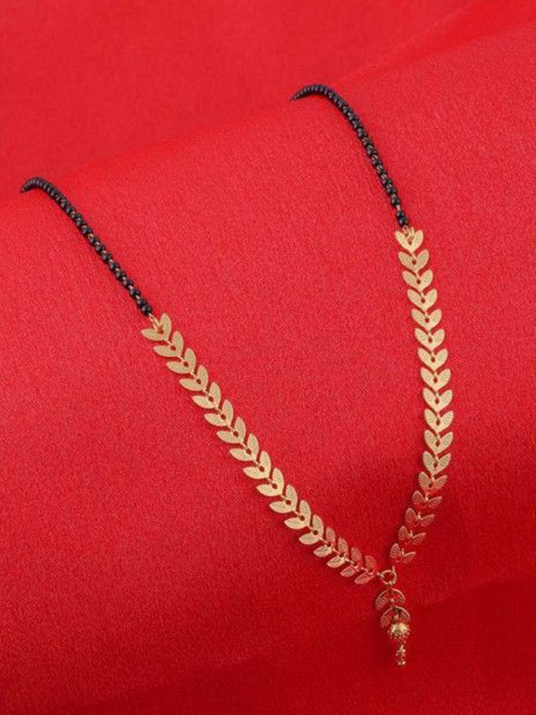 

Wynona Gold-Plated Artificial Beads Mangalsutra