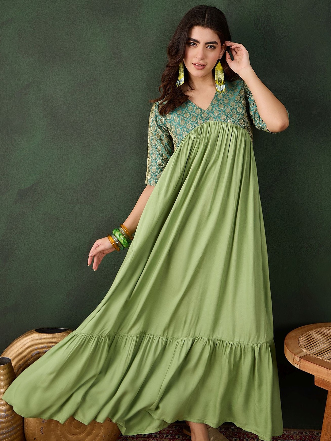 

Sangria Brocade Tiered Ethnic Dress, Green
