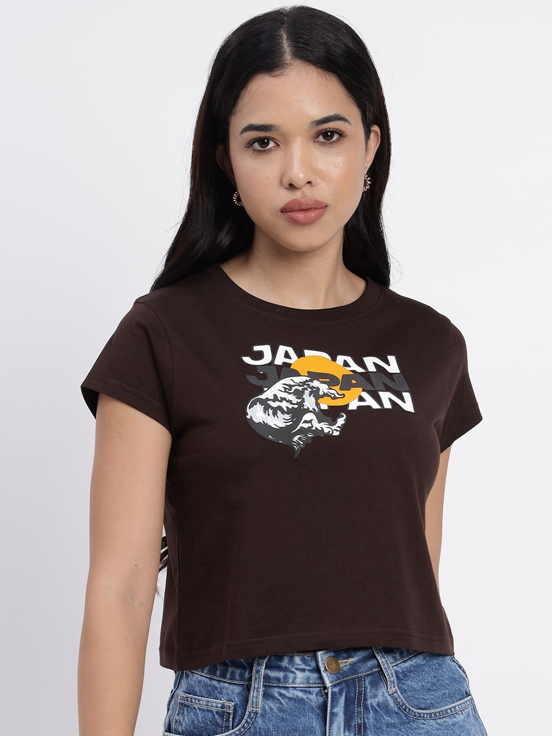 

Sands of India Women Applique Slim Fit T-shirt, Coffee brown