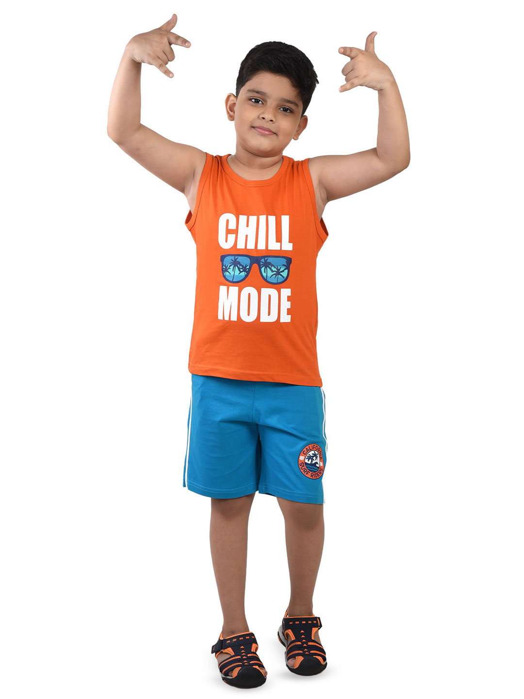 

Clothe Funn Boys Printed T-shirt with Shorts, Orange