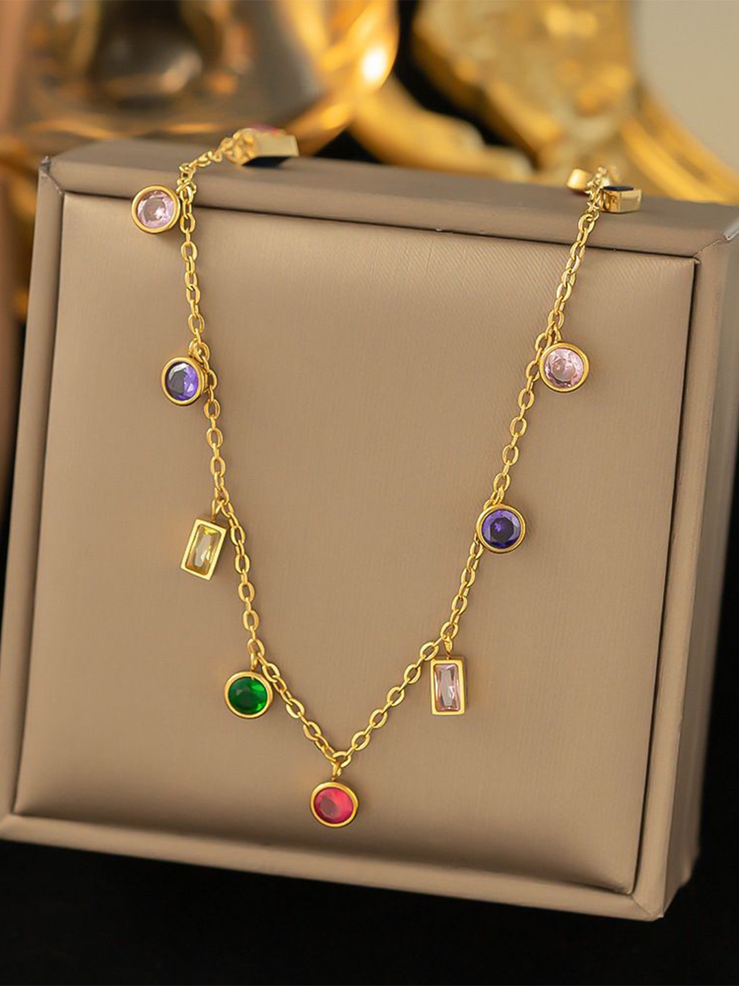 

Just Lil Things Stone Studded Minimal Chain, Gold