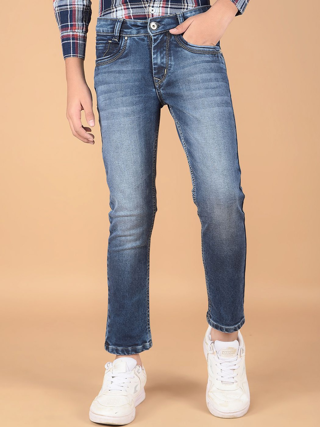 

Crimsoune Club Boys Slim Fit Heavy Fade Stretchable Jeans, Blue
