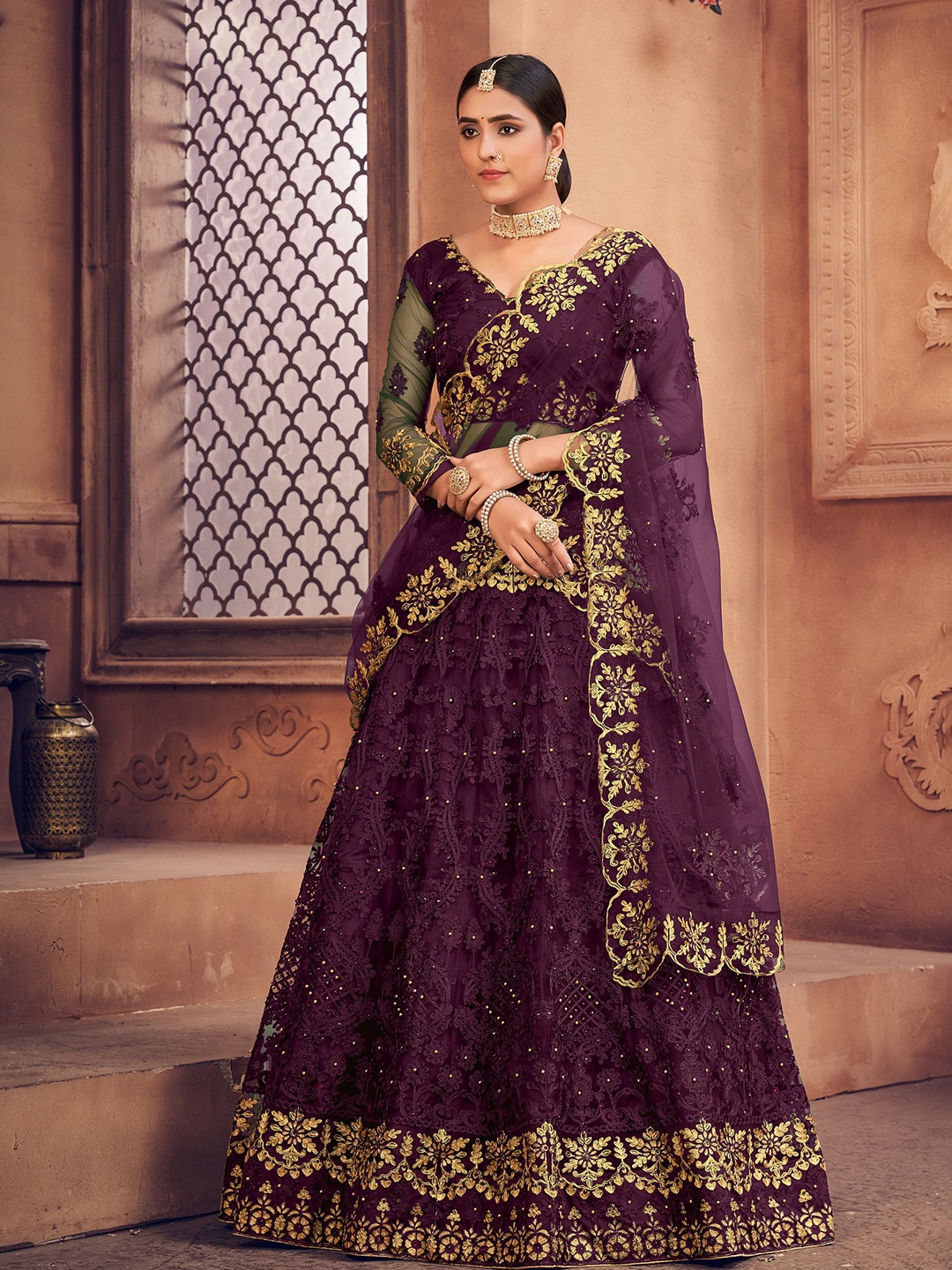 

Warthy Ent Embroidered Thread Work Semi-Stitched Lehenga & Unstitched, Purple