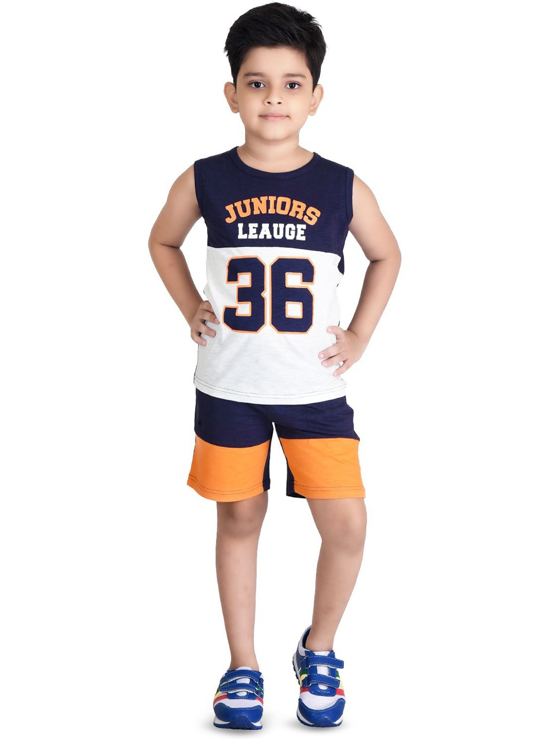 

Clothe Funn Boys Printed T-shirt with Shorts, Navy blue