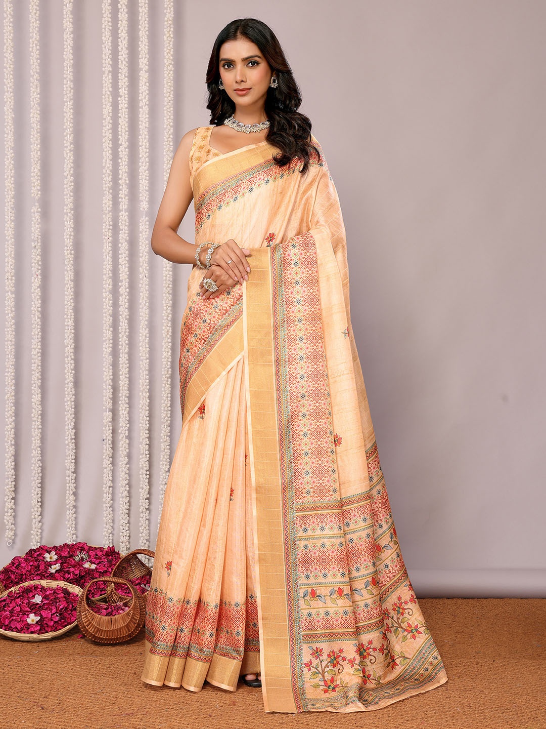 

KALINI Floral Silk Blend Chanderi Saree, Beige