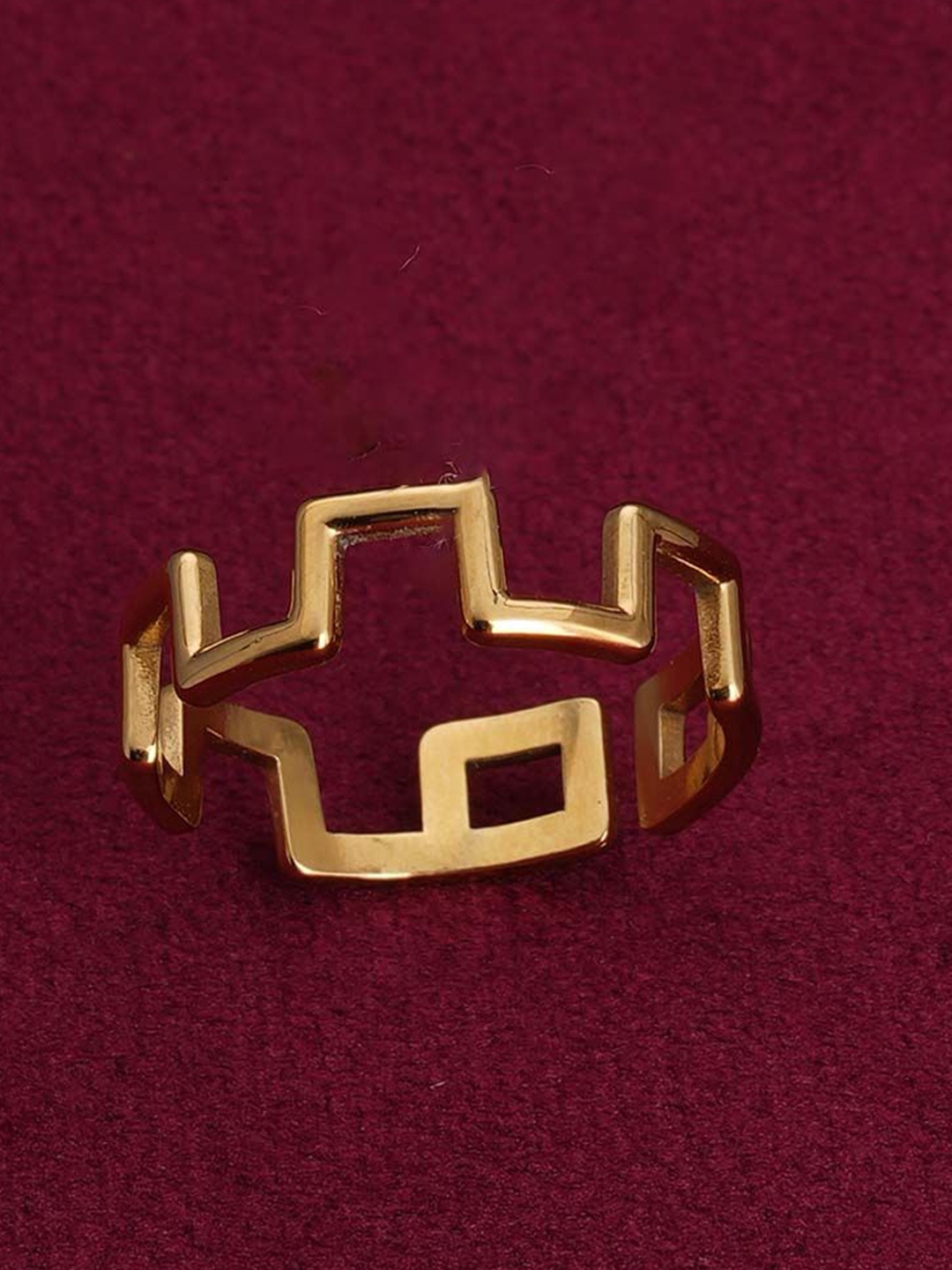 

PALMONAS Gold-Plated Adjustable Finger Ring