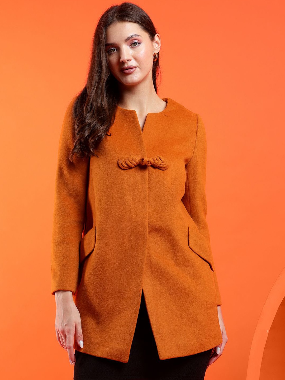 

Stylecast X Kotty Women Round Neck Single-Breasted Overcoat, Orange
