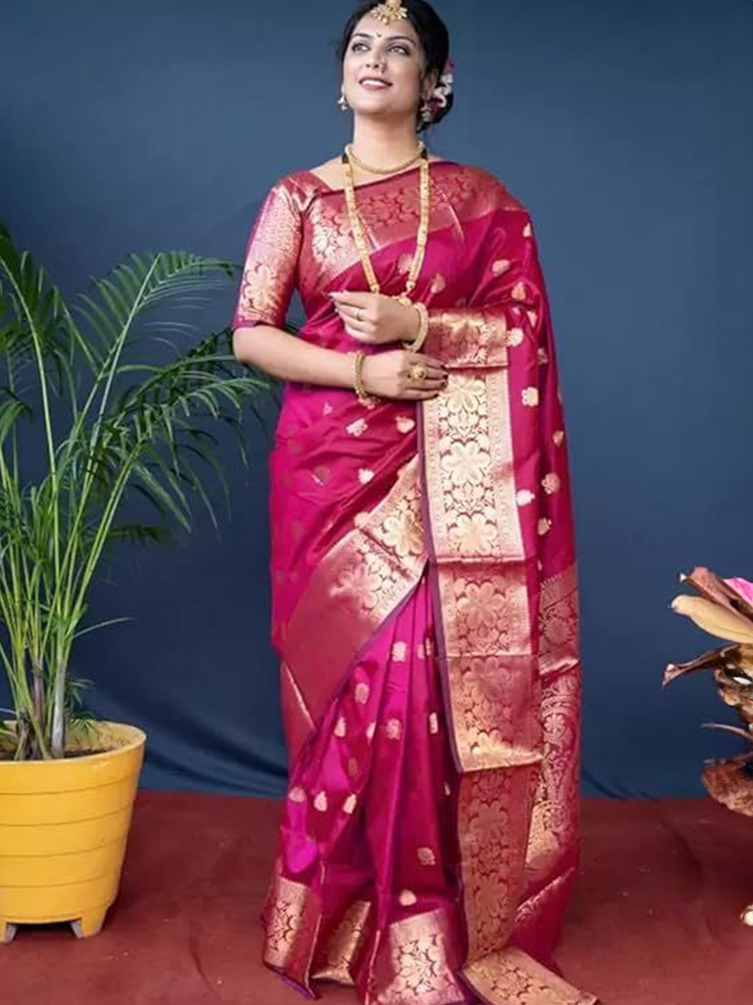 

KALINI Woven Design Zari Art Silk Banarasi Saree, Pink