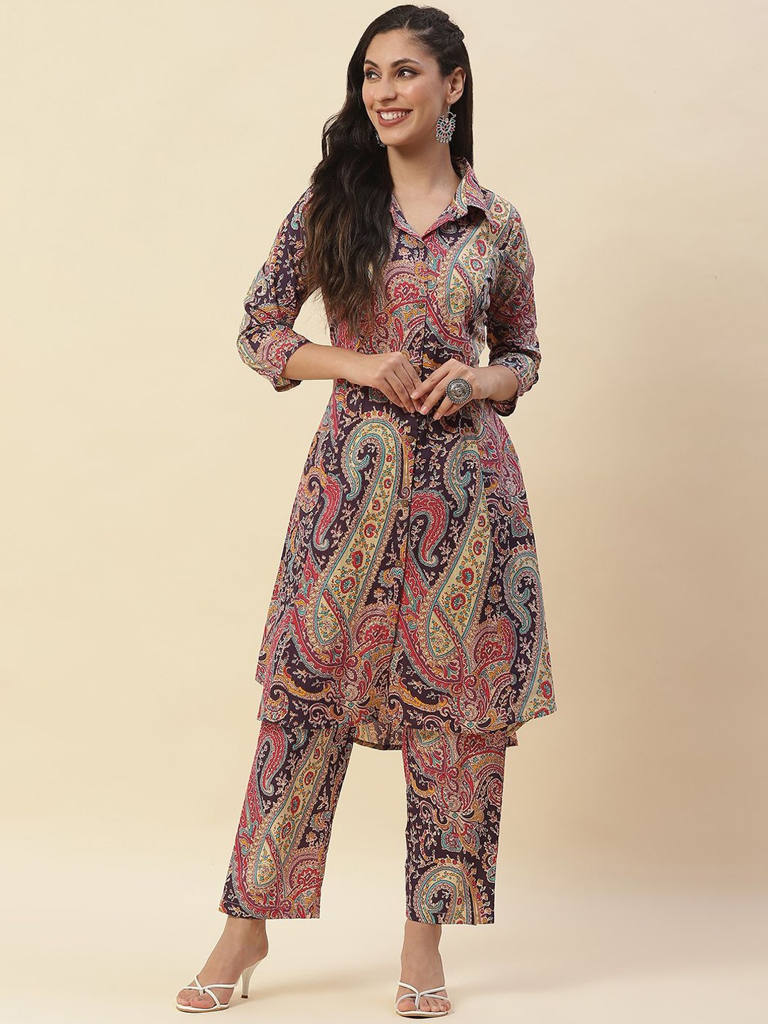 

Meena Bazaar Women Paisley Printed Regular Kurta with Trousers, Purple