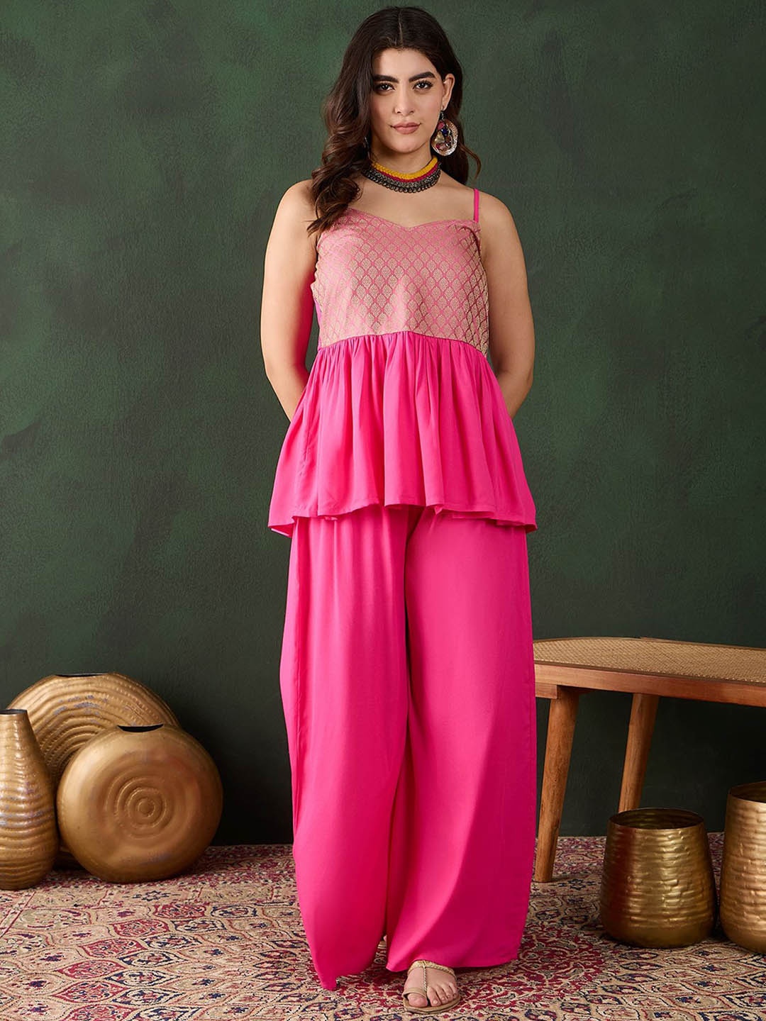 

Sangria Woven-Designed Top & Palazzos Co-Ords, Fuchsia