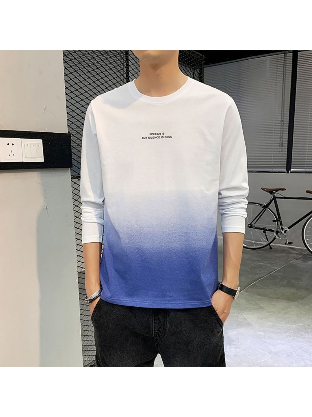 

StyleCast x Revolte Men Colourblocked T-shirt, White
