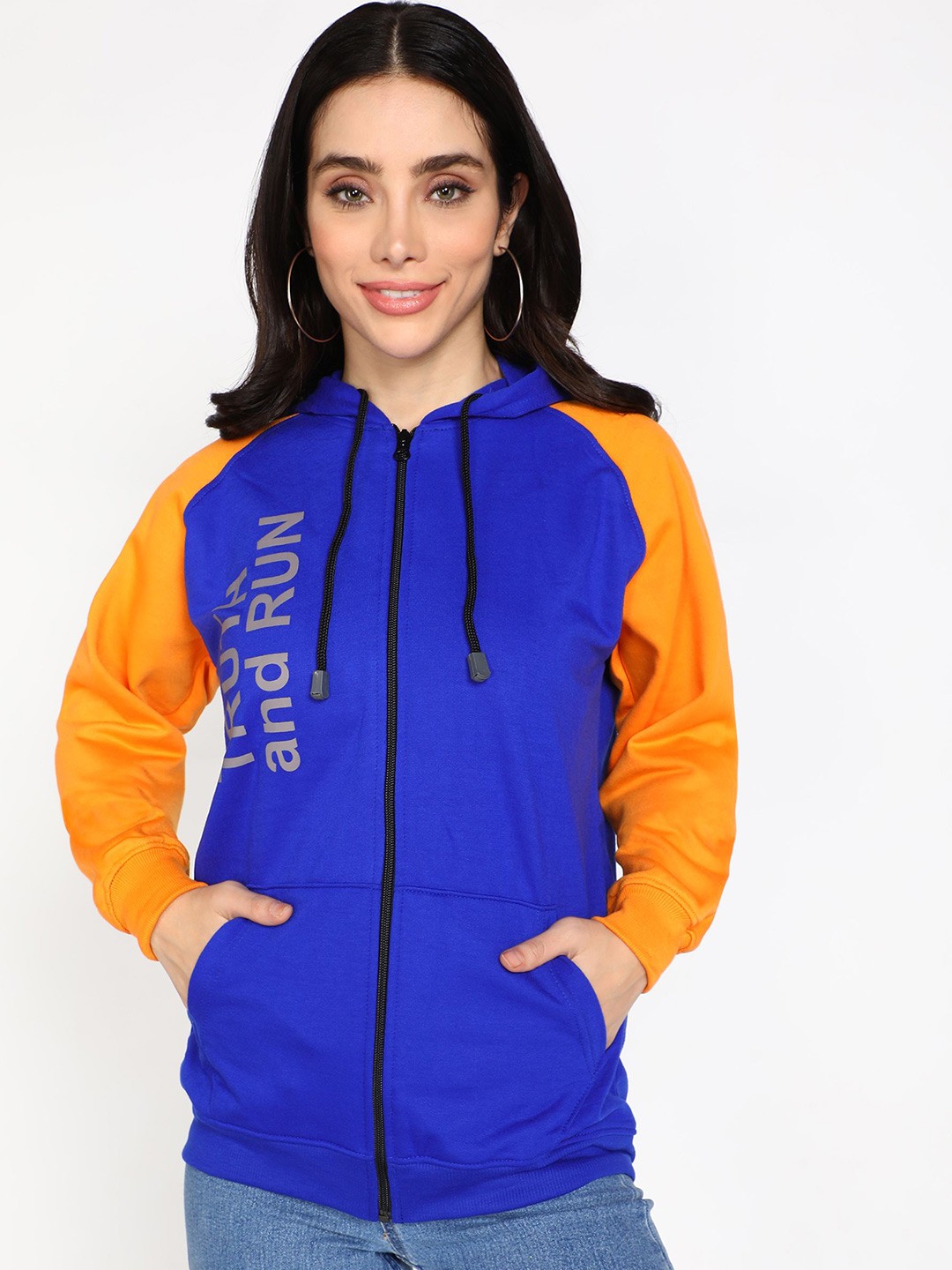 

Chanda Khuba Women Printed Hooded Sweatshirt, Blue