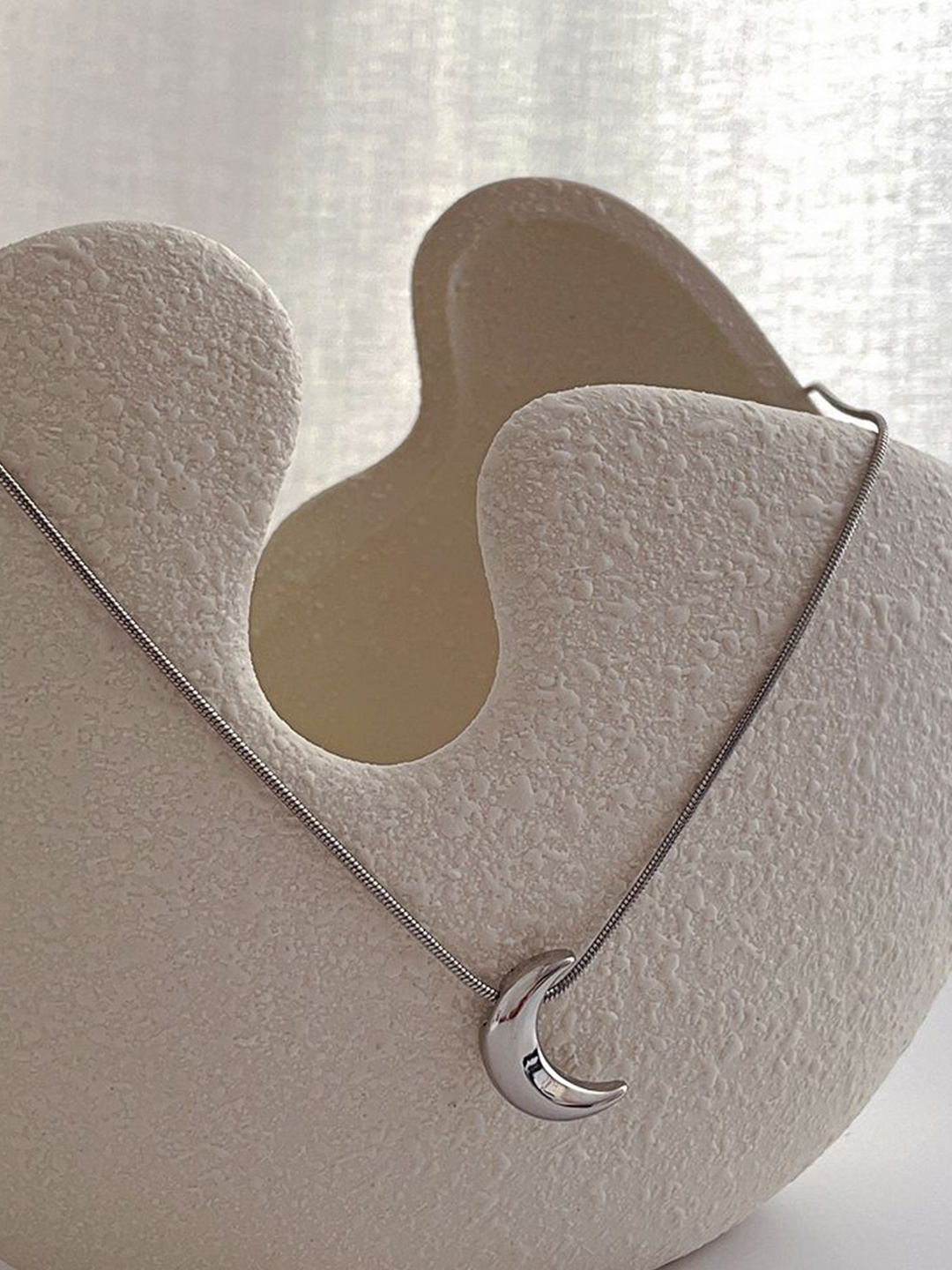 

Just Lil Things Artificial Stones Studded Chain, Silver