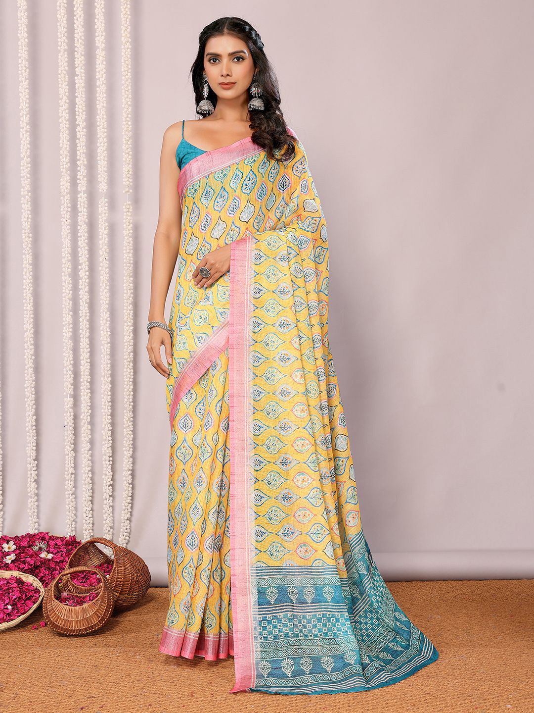 

KALINI Yellow Linen Blend Ethnic Motifs Printed Daily Wear Saree with Blouse Piece
