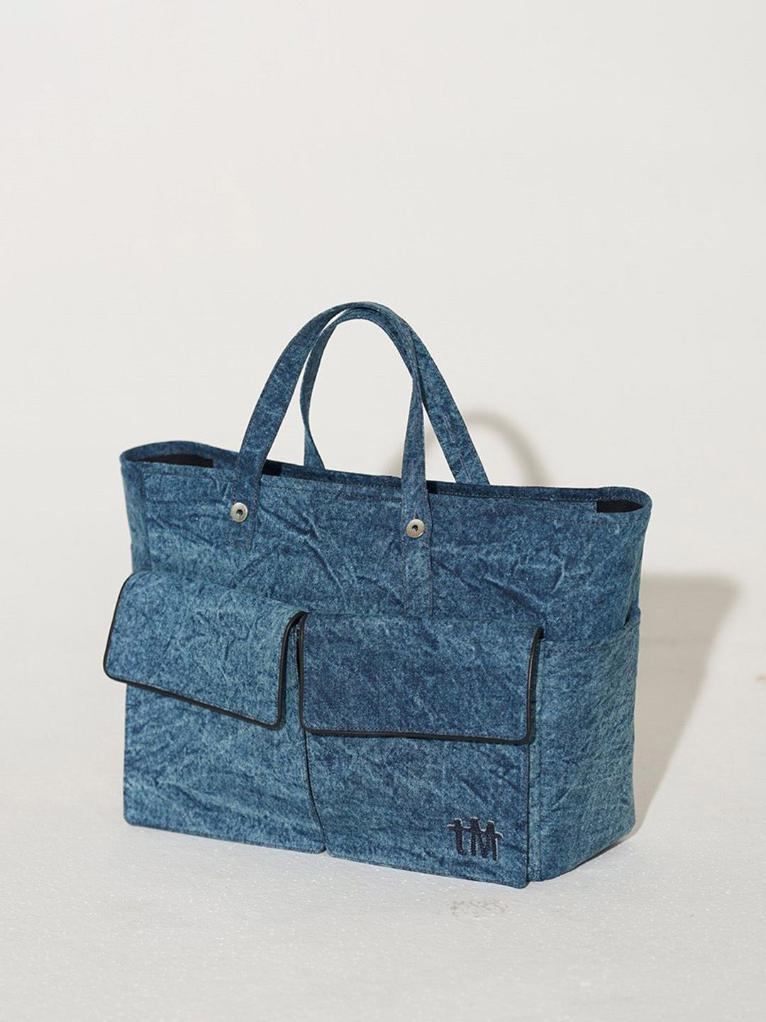 

the Misnomer Unisex Textured Oversized Cotton Tote Bag, Blue