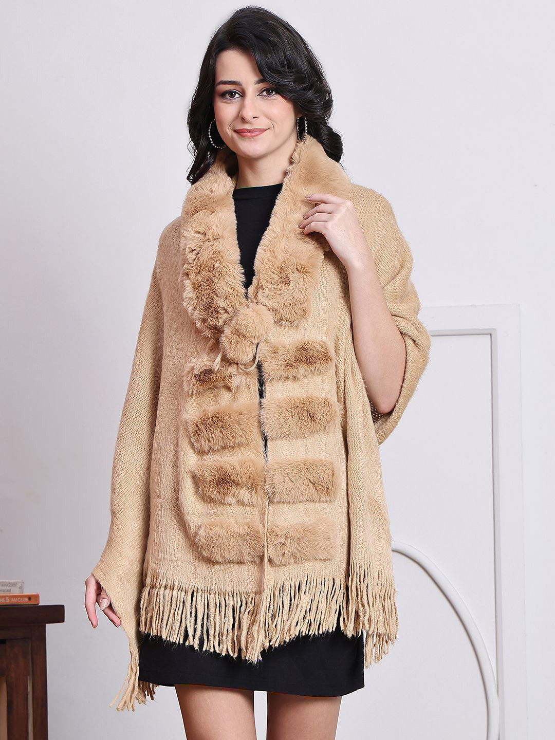 

ELLIS Women Acrylic Mufflers, Beige