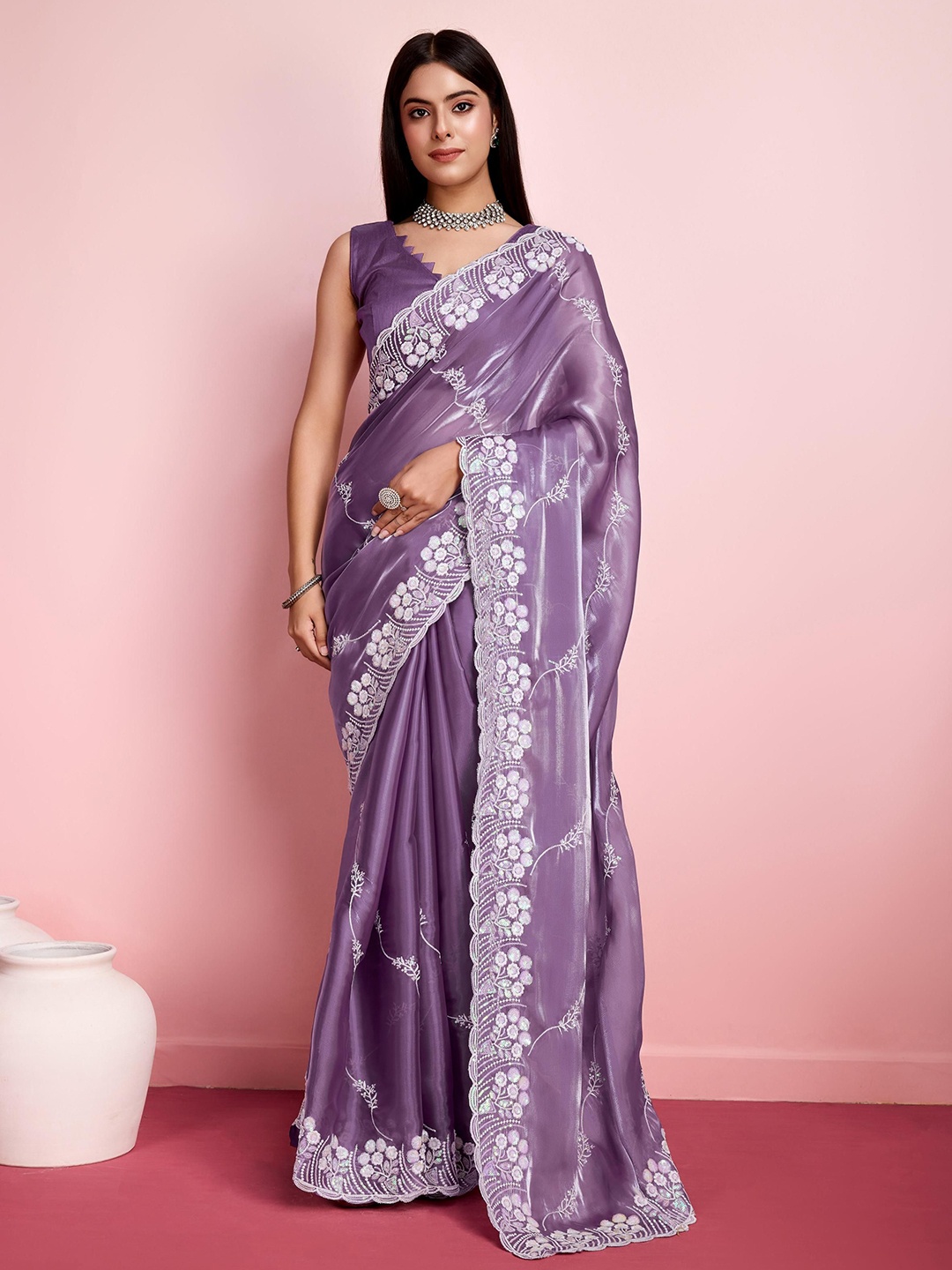 

HERE&NOW Floral Floral Embroidered Ready to Wear Saree, Lavender
