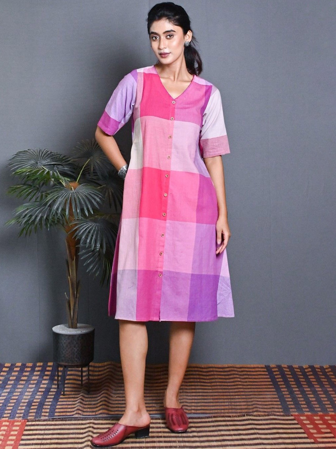

Earthwear Geometric Printed Khadi A-Line Dress, Pink