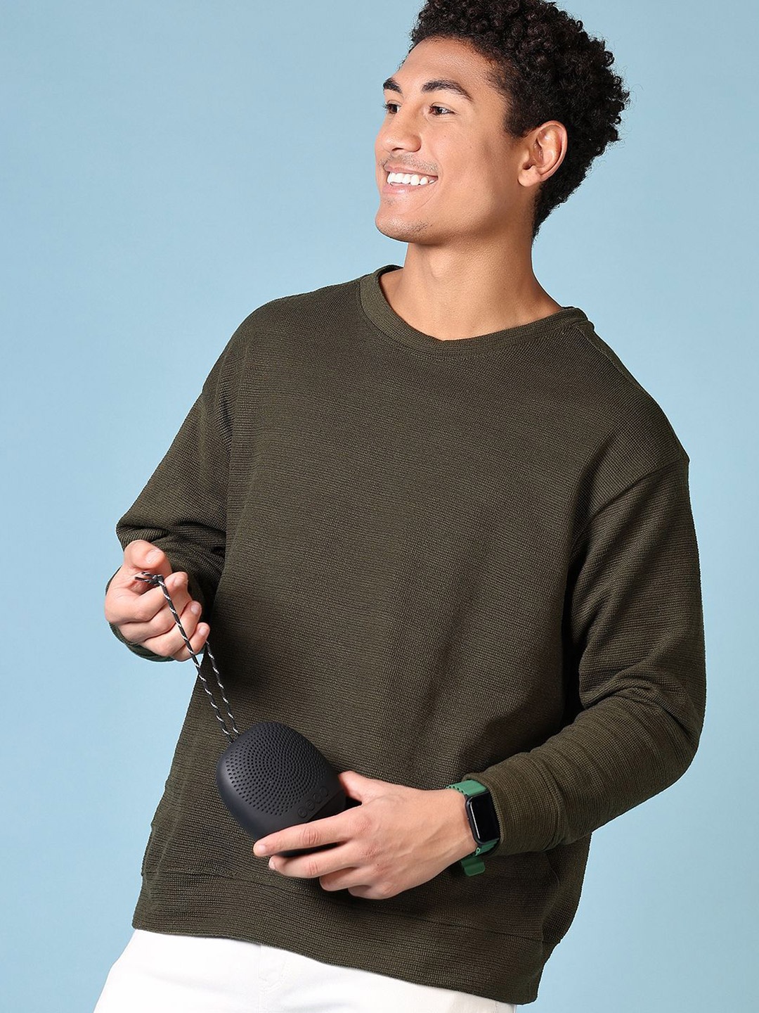 

V-Mart Men Sweatshirt, Olive