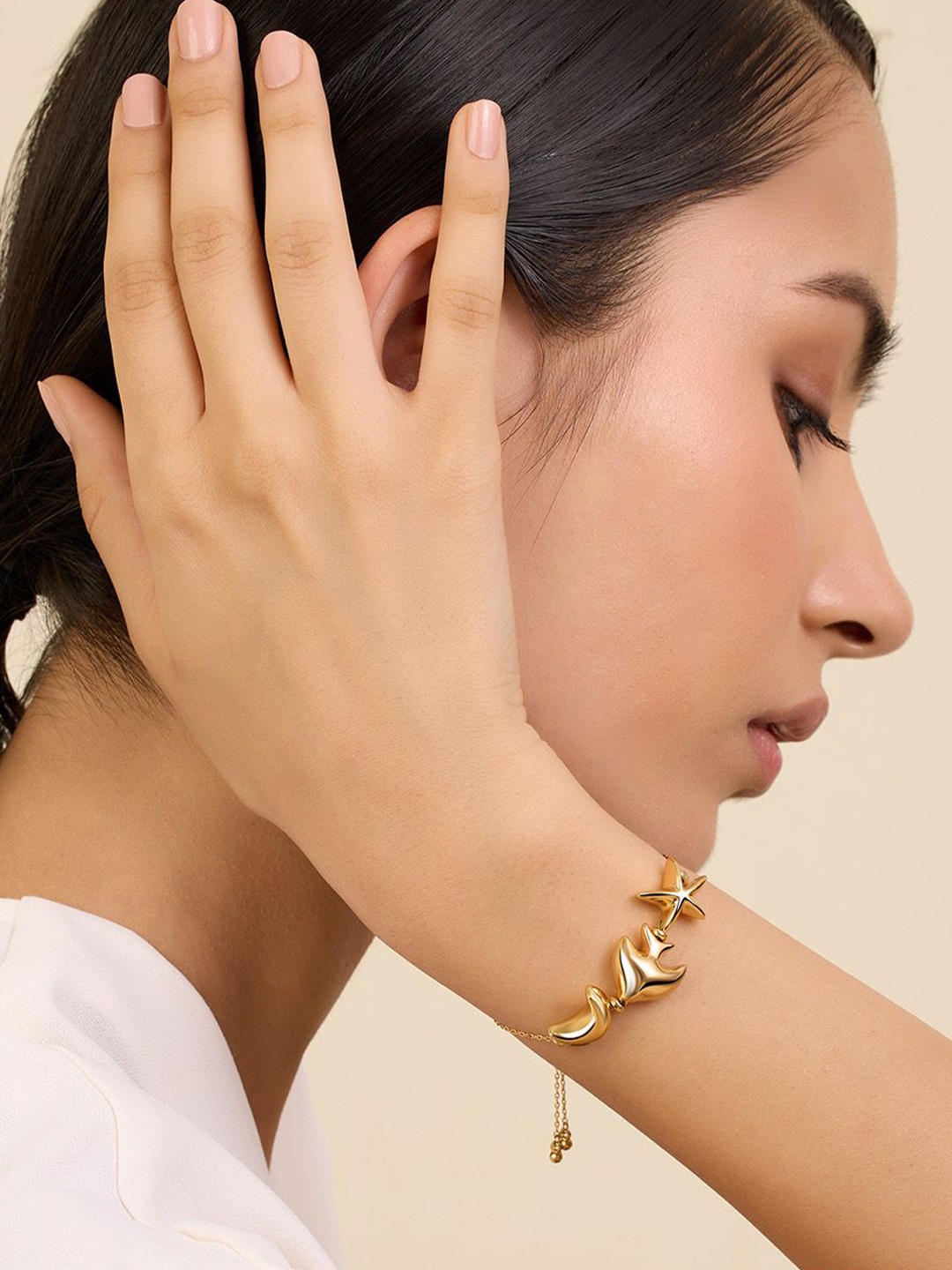 

Isharya Gold-Plated Link Bracelet