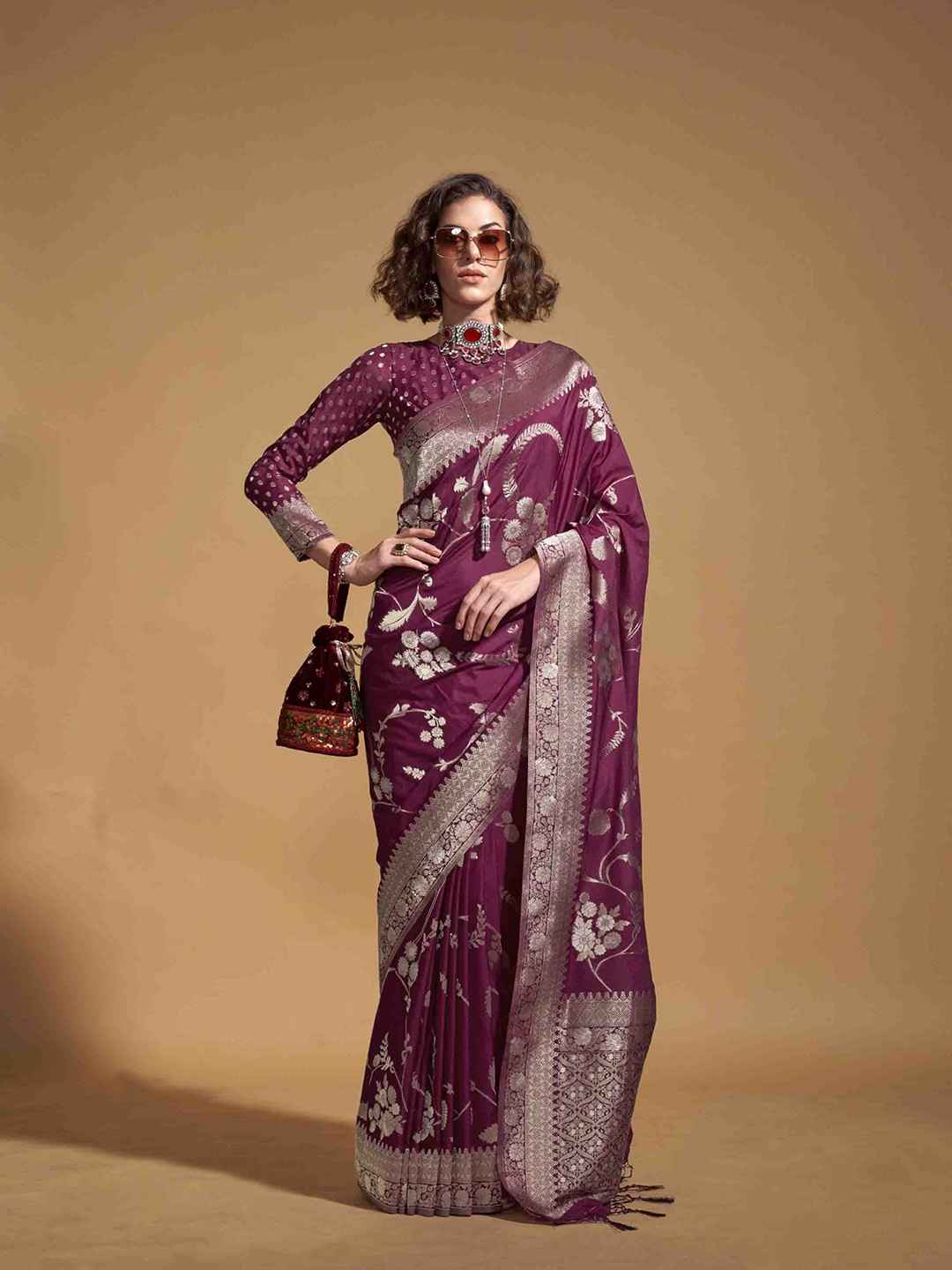 

Mitera Woven Design Zari Pure Georgette Banarasi Saree, Purple