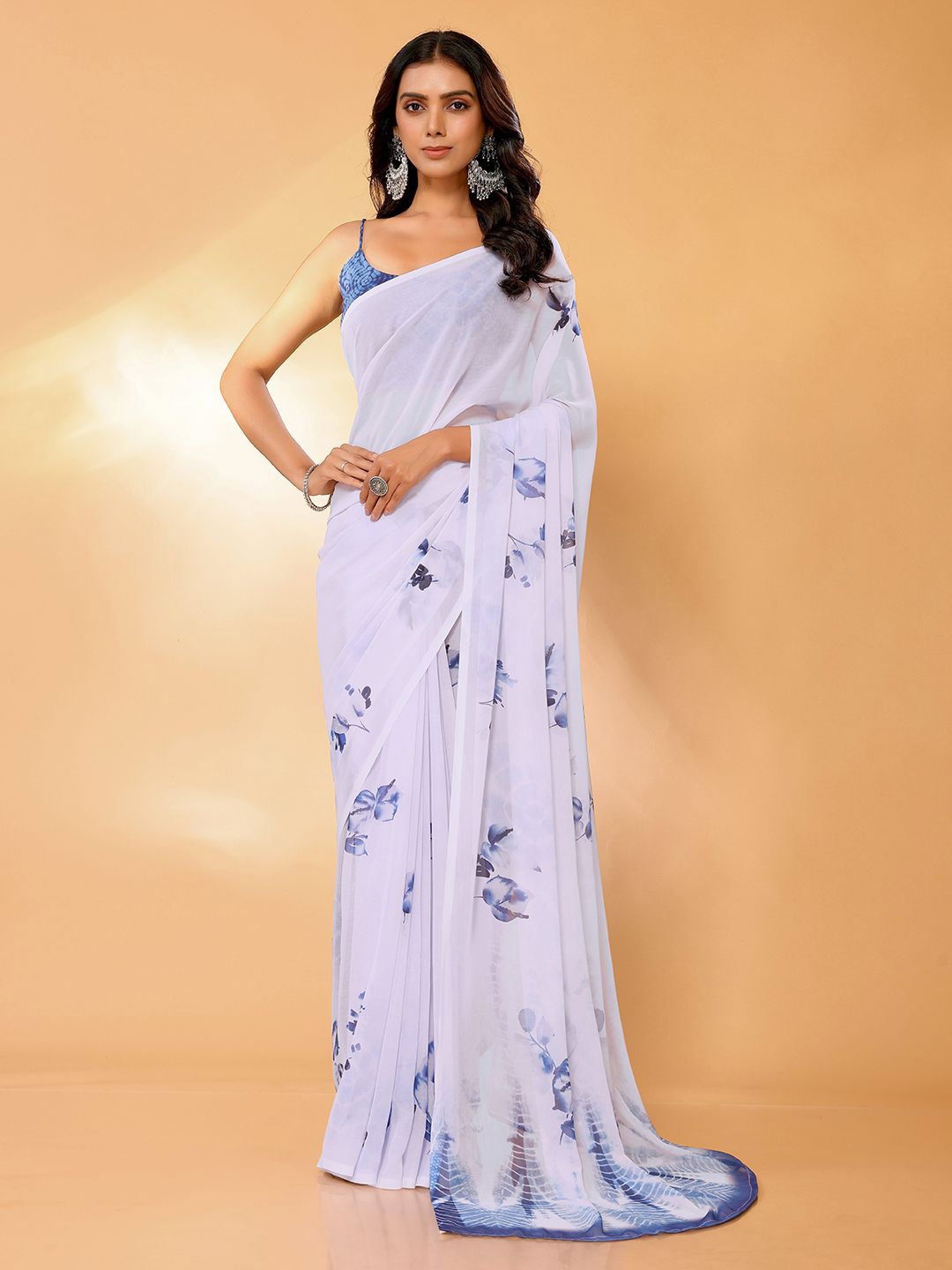 

KALINI Women's Georgette Floral Printed Daily Wear Saree with Blouse Piece, White
