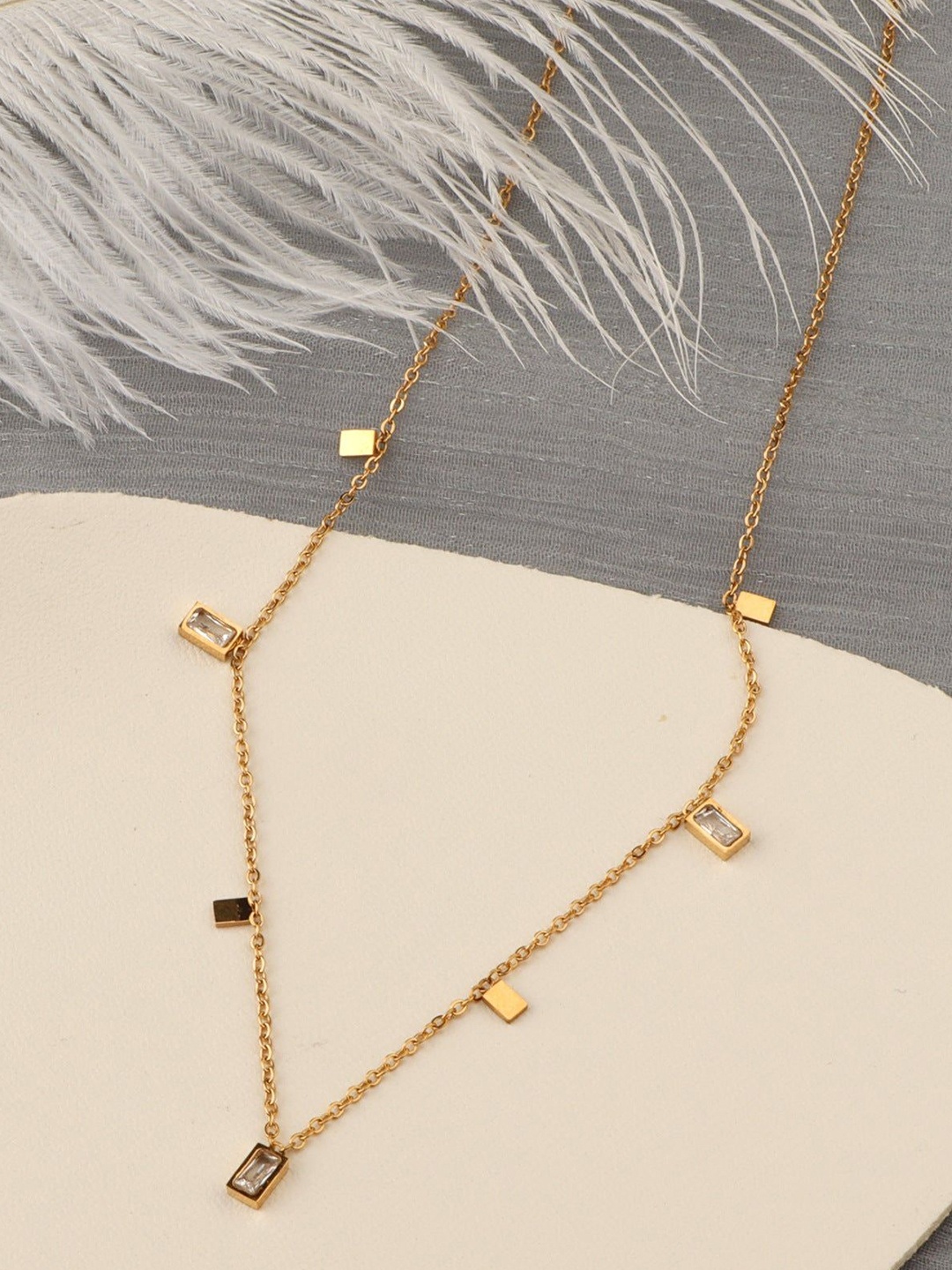 

Just Lil Things Stone Studded Necklace, Gold