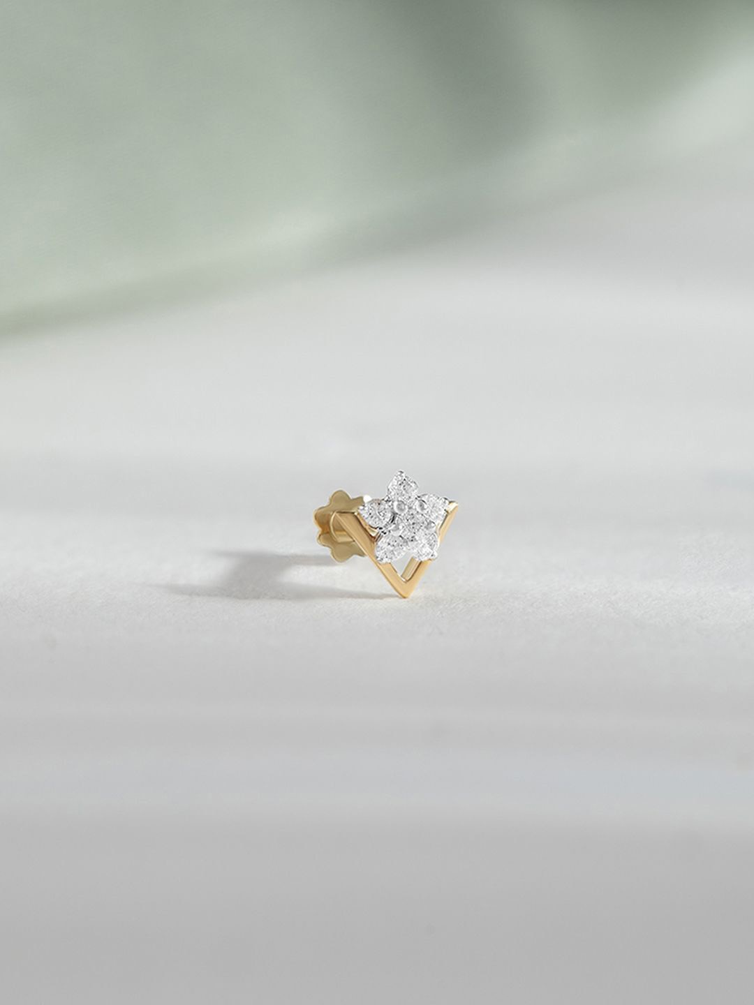 

Mia by Tanishq 14KT Nose Pin Diamond - 0.27 g, Yellow