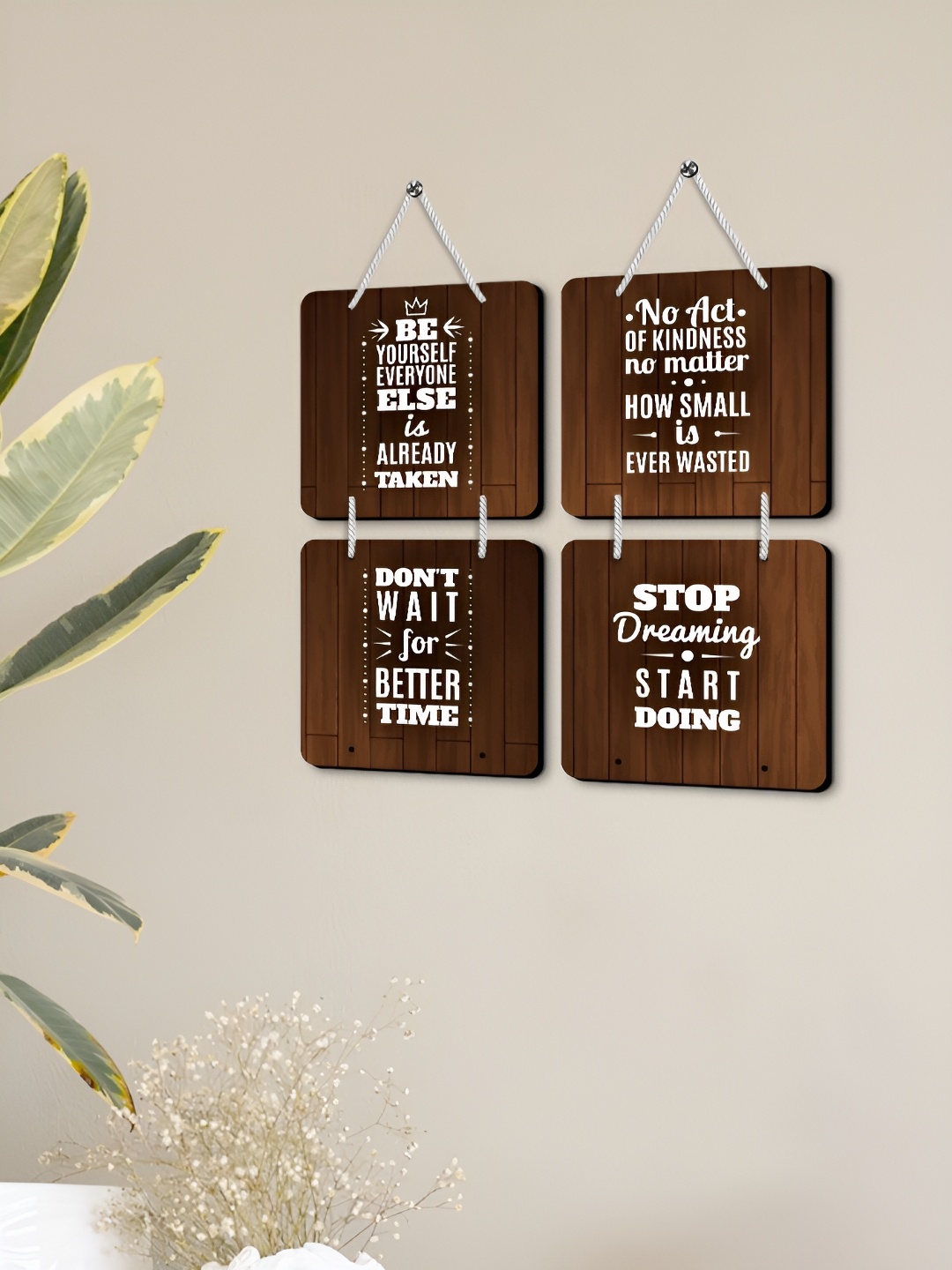 

OLIVE TREE 4-Pcs Brown & White Printed Wooden Wall Hangings