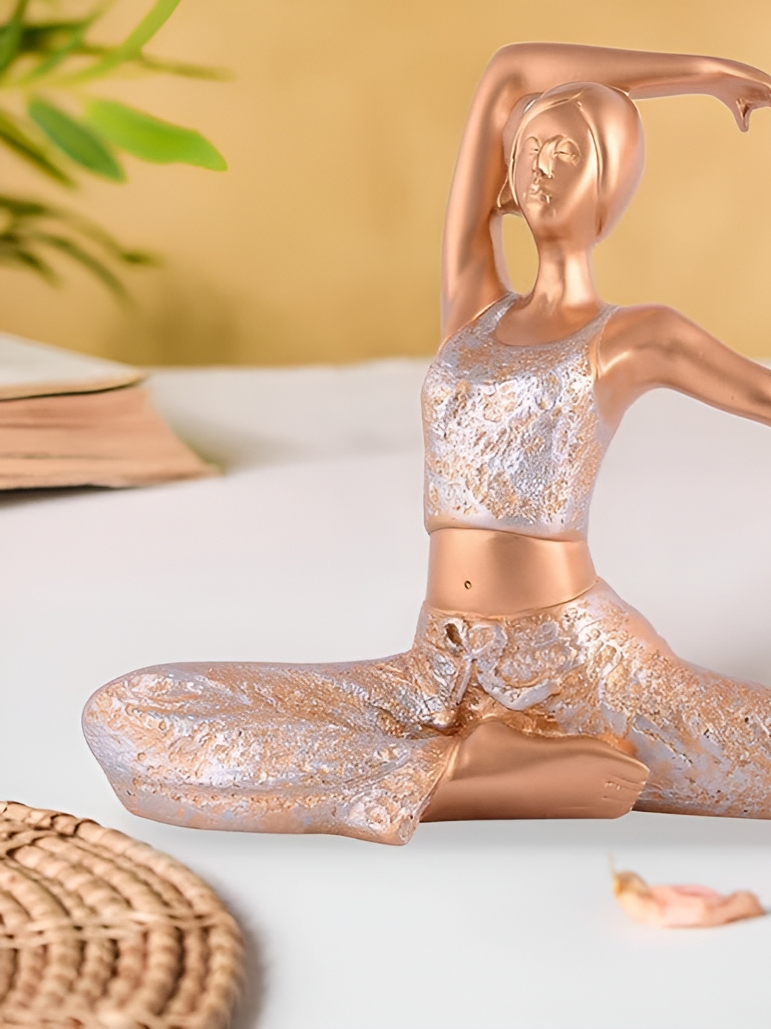 

Zart Gold Toned & Silver Toned Yoga Lady Figurine Showpiece
