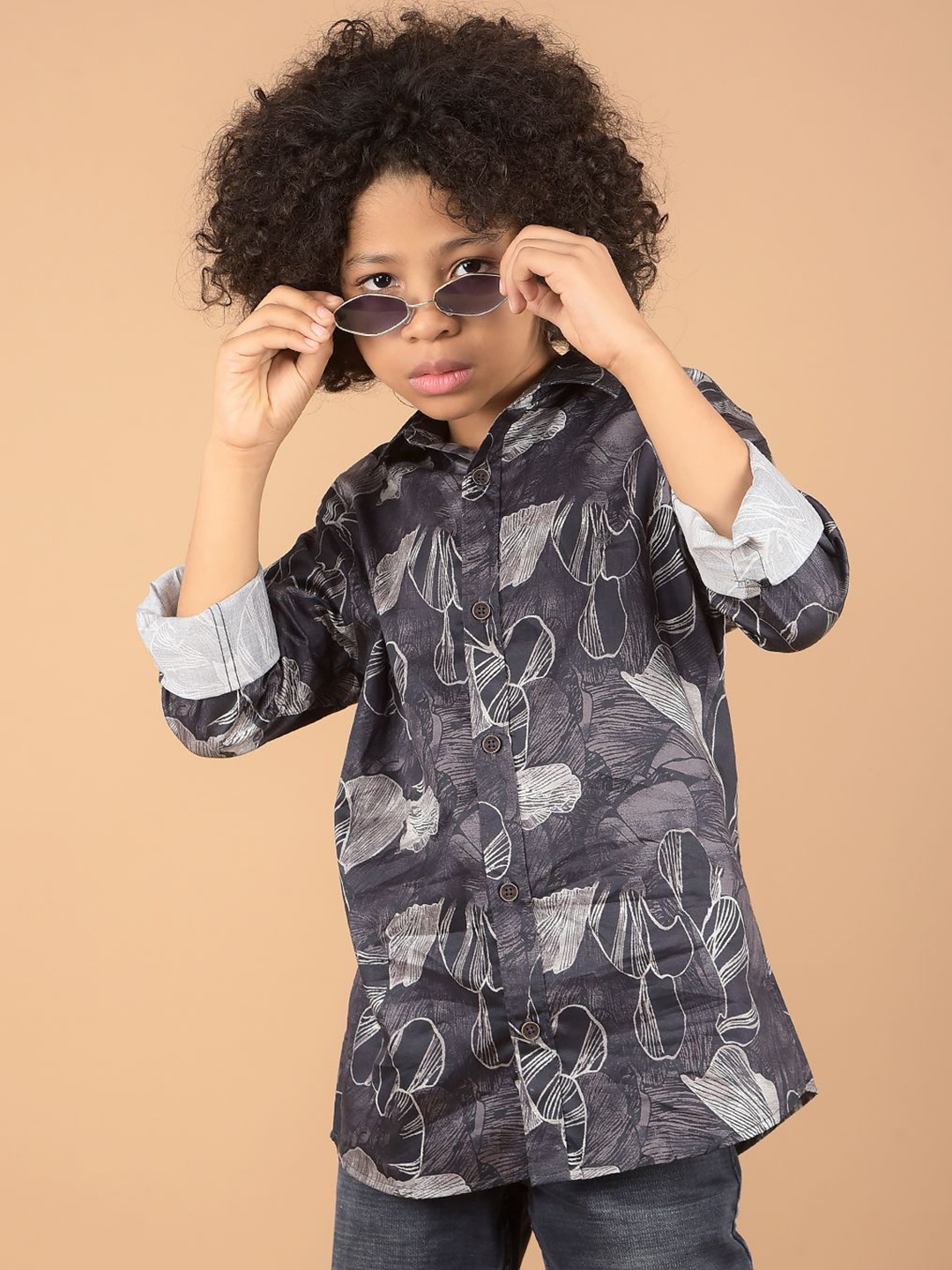 

Crimsoune Club Boys Premium Slim Fit Floral Opaque Printed Casual Shirt, Black