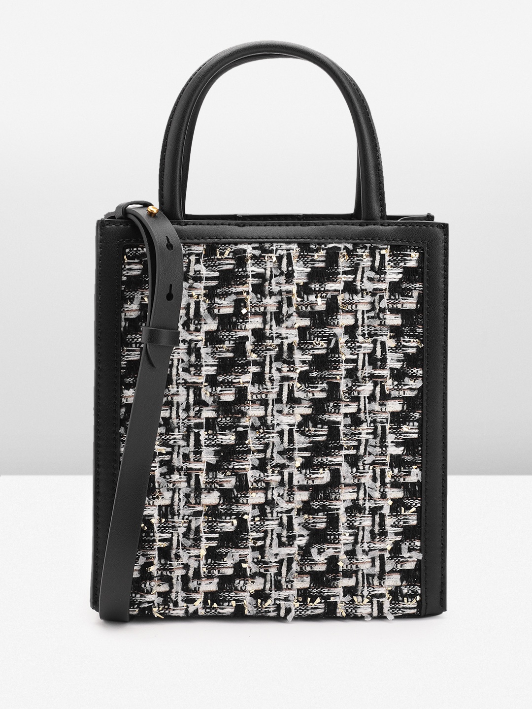 

CHARLES & KEITH Textured Structured Handheld Bag, Black
