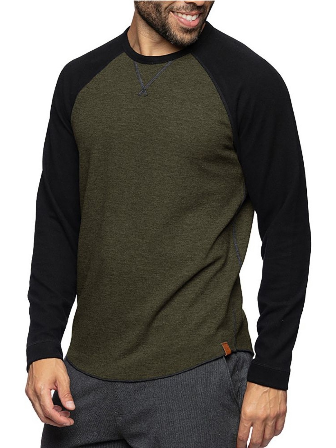 

StyleCast x Revolte Men Colourblocked T-shirt, Green