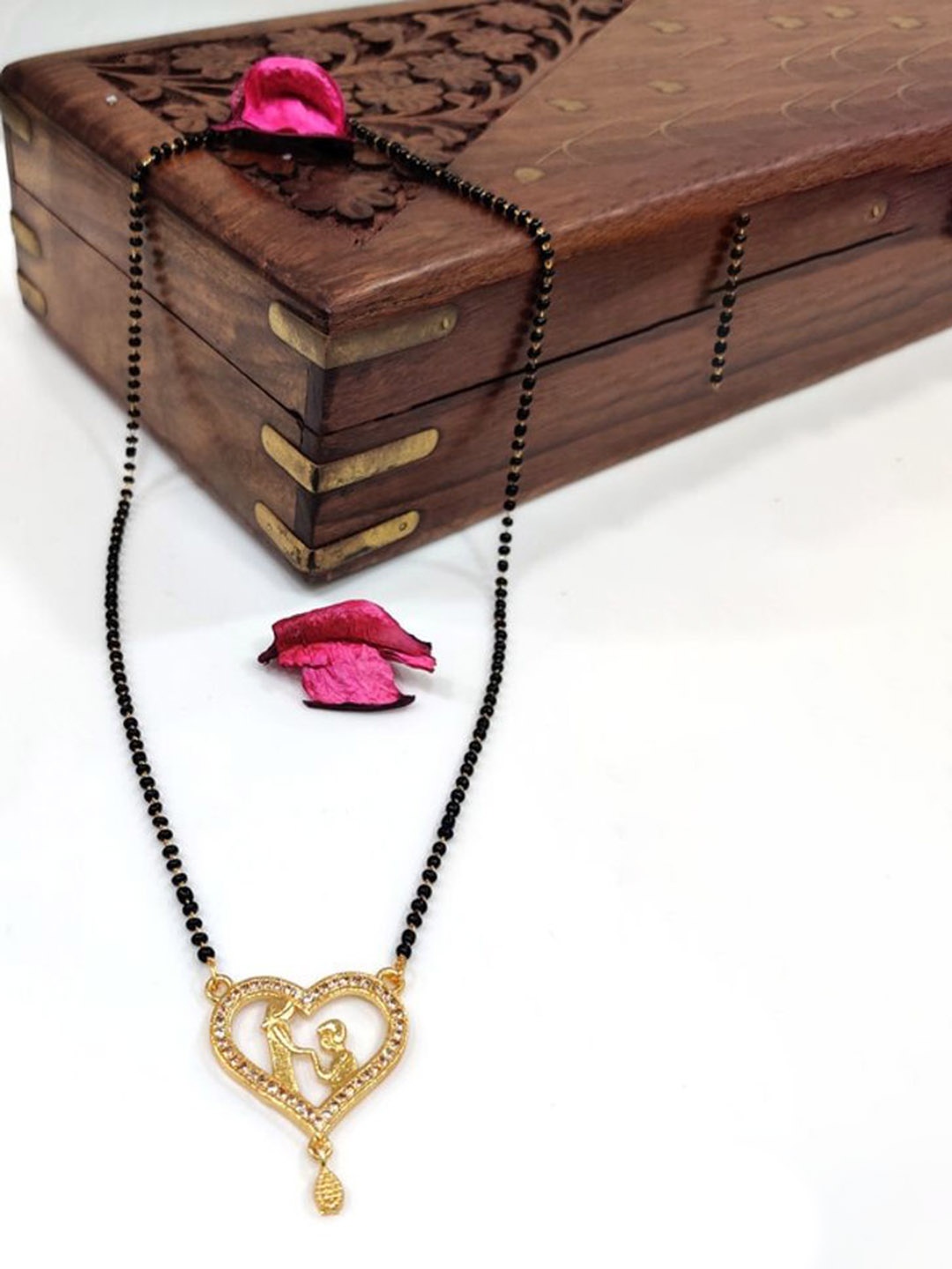 

Wynona Gold-Plated Mangalsutra