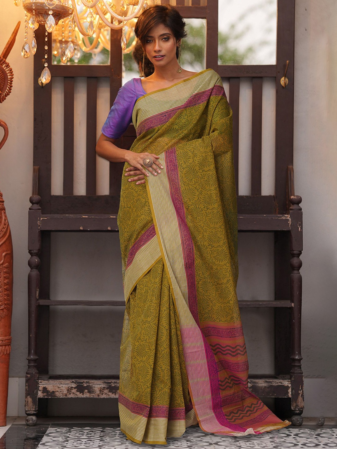 

Unnati Silks Woven Design Pure Cotton Handloom Mangalagiri Saree, Green