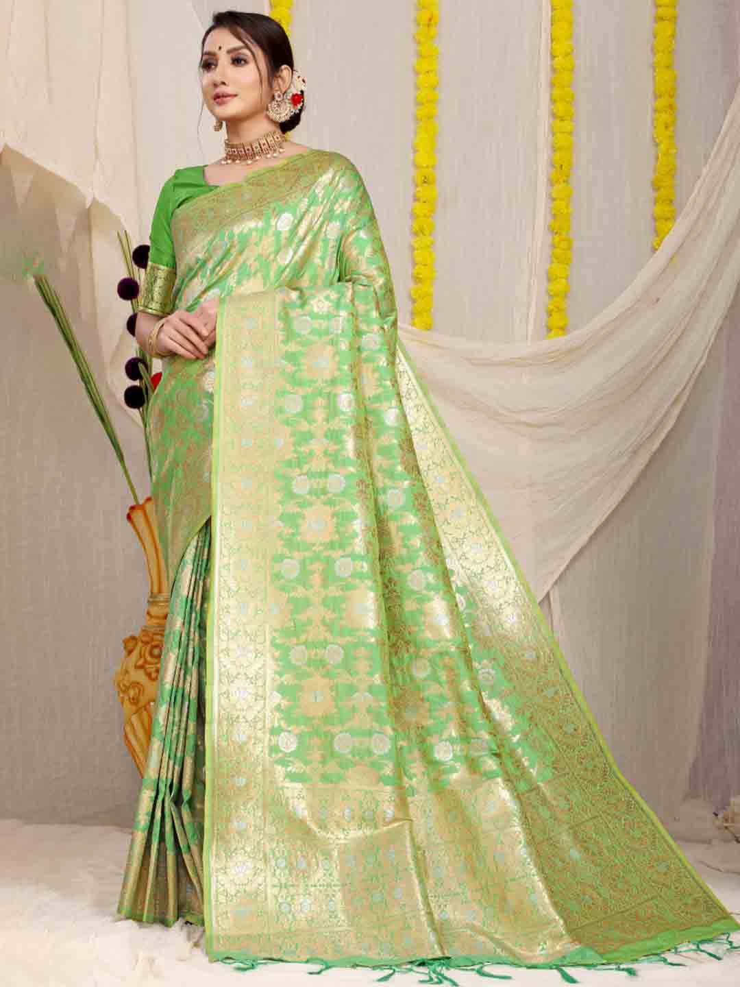 

Royal Rajgharana Saree Woven Design Zari Pure Silk Banarasi Sarees, Fluorescent green