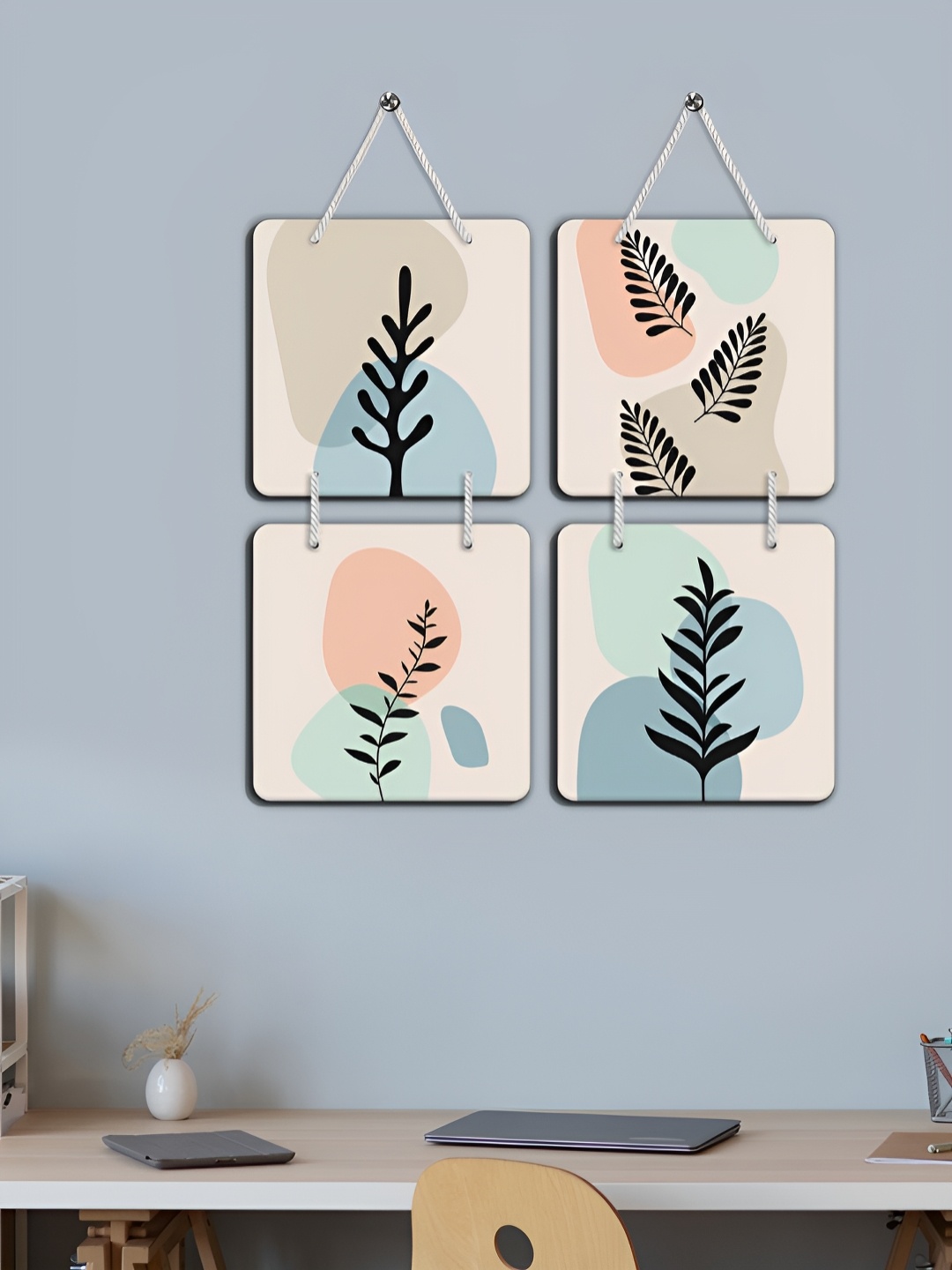 

OLIVE TREE Black & Blue Set Of 4 Wooded Tree Wall Hanging