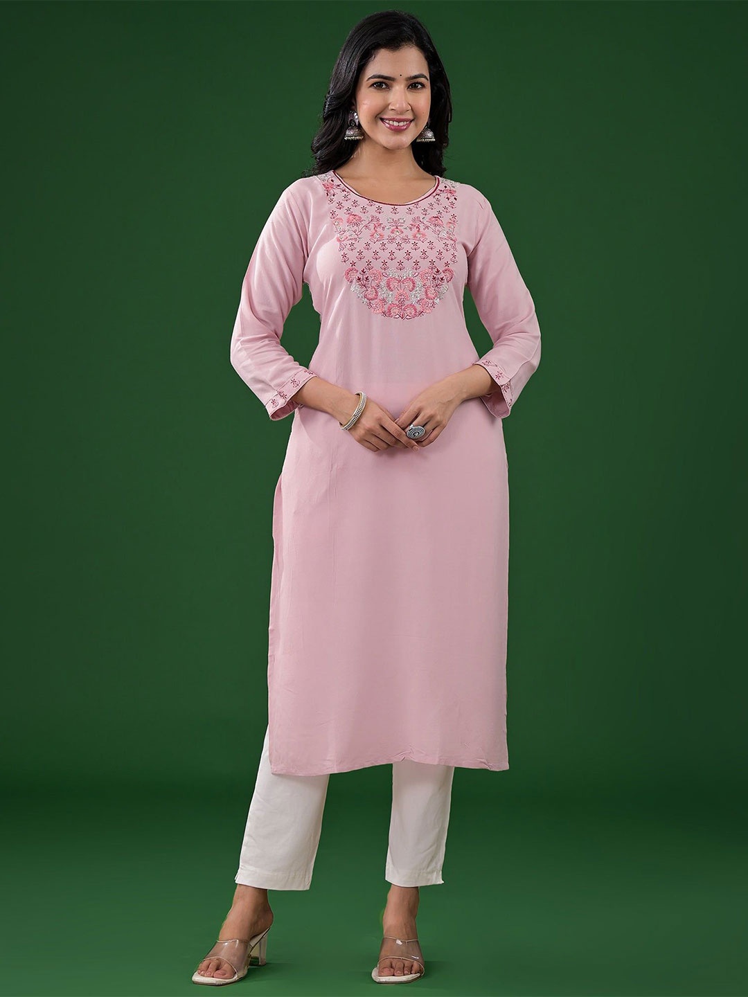 

Peachmode Embroidered Straight Kurta, Peach