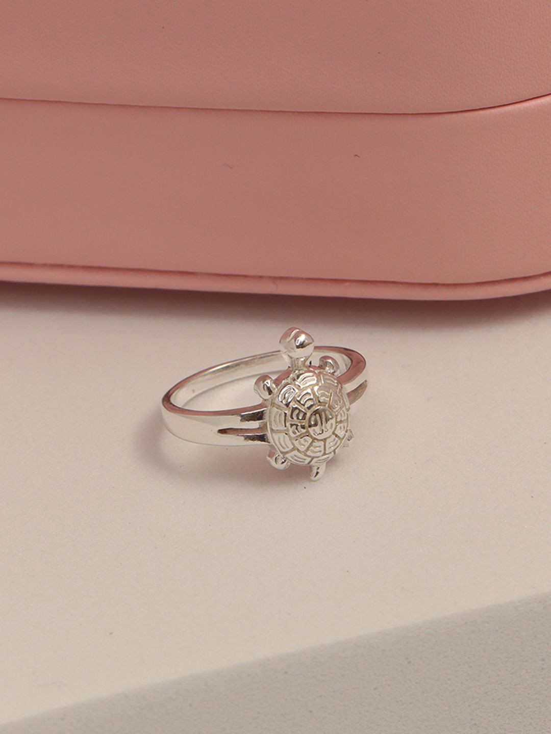 

LeCalla 925 Silver-Plated Finger Ring