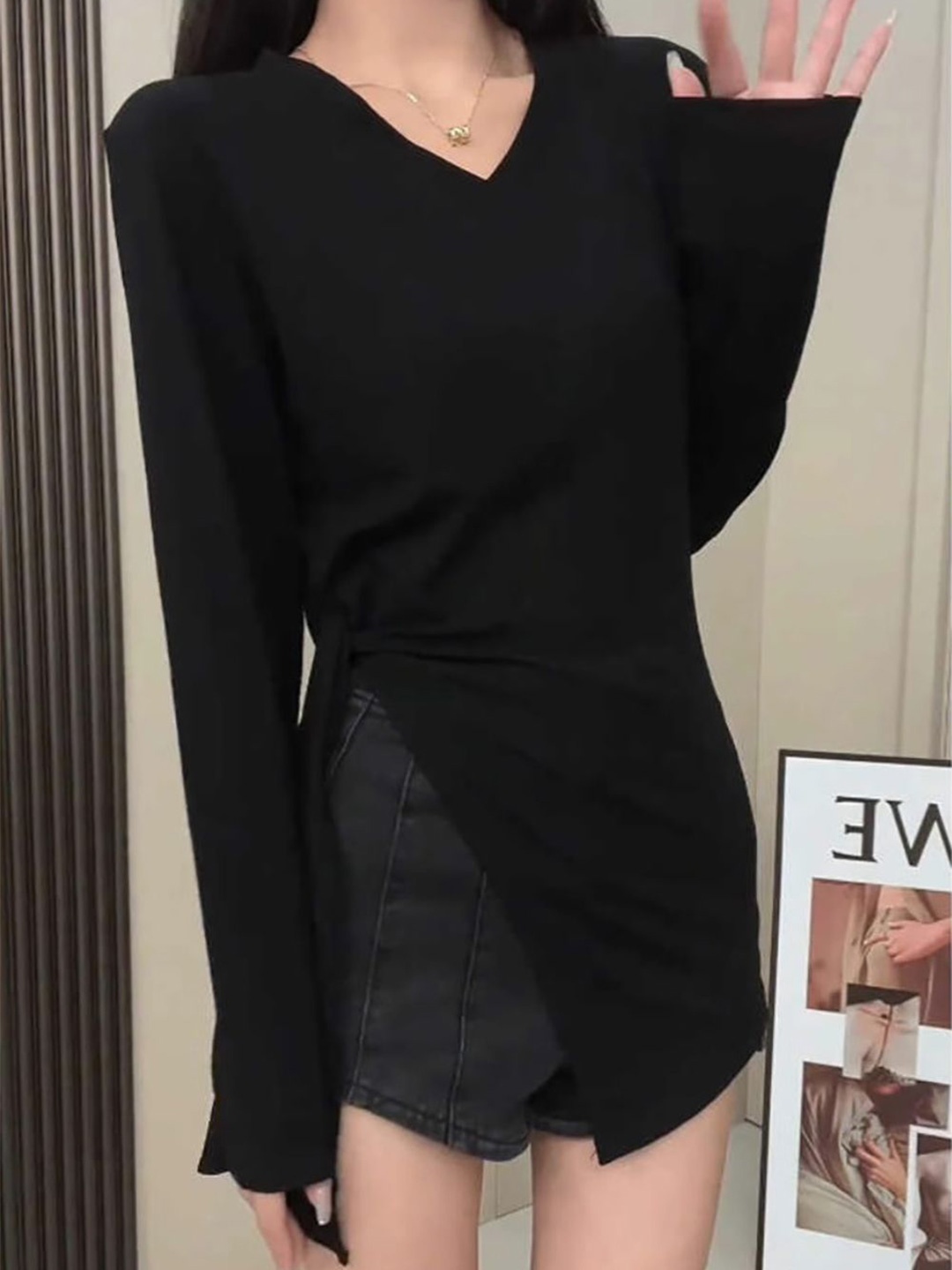 

StyleCast x Revolte Cotton Top, Black