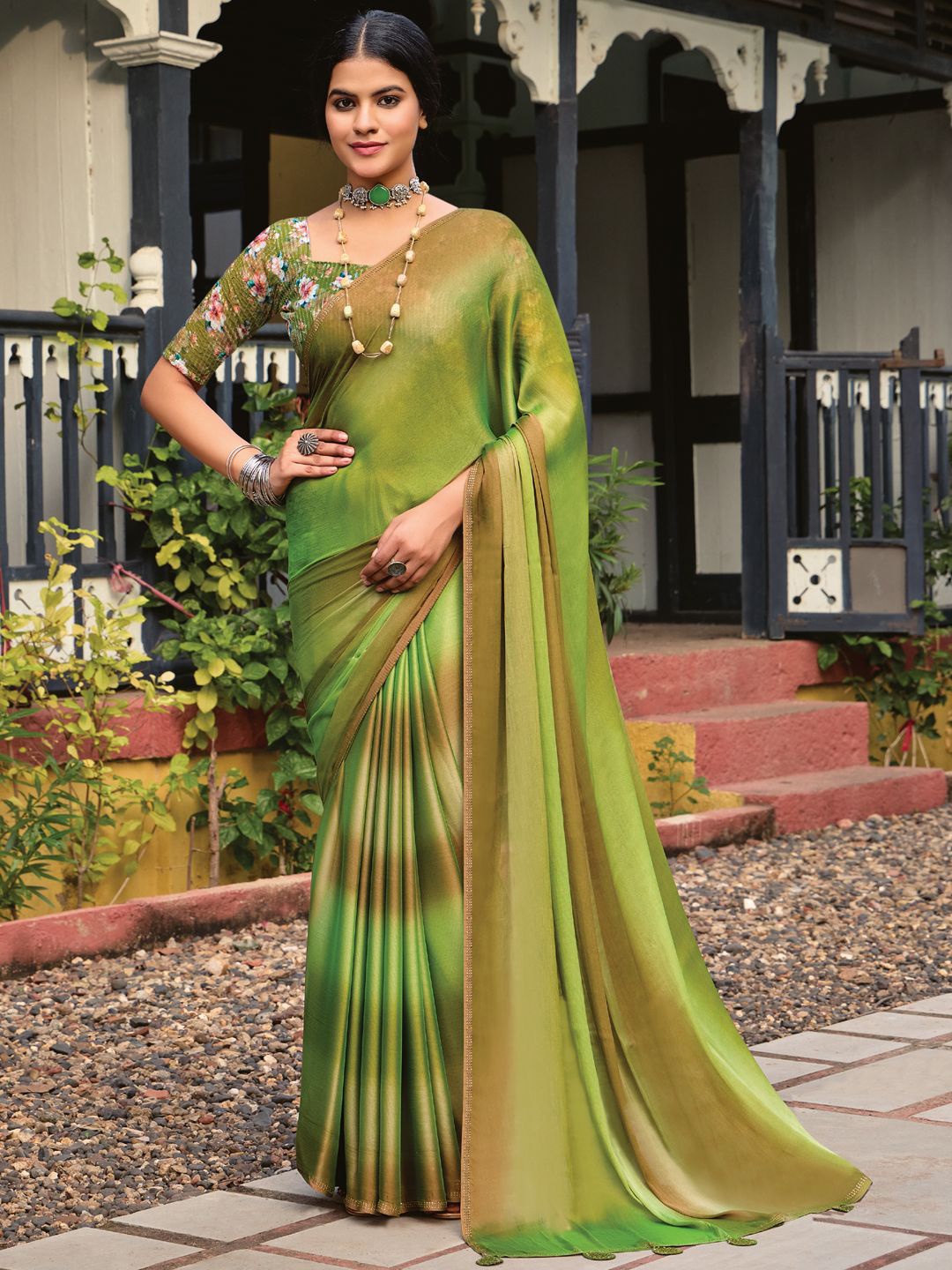 

Panzora Embellished Beads and Stones Poly Chiffon Saree, Green