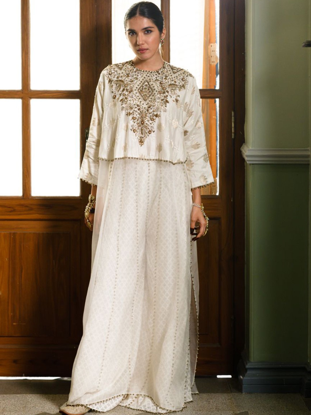 

Payal Singhal Embroidered Beads and Stones Ready to Wear Lehenga &, Off white