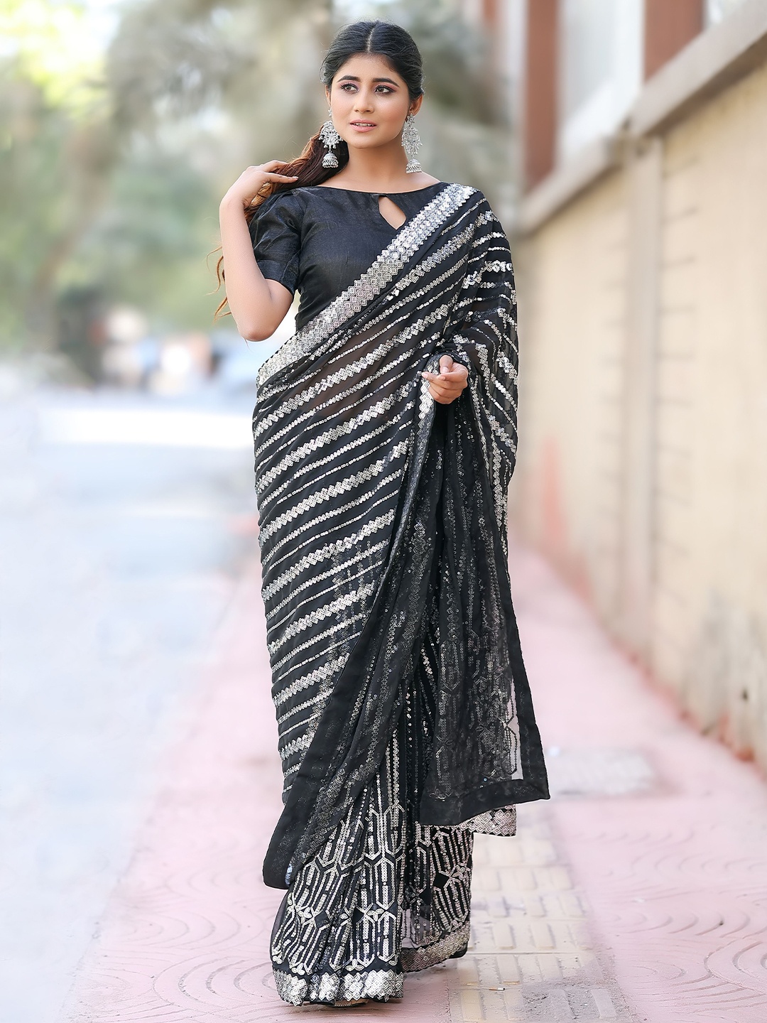 

KSM PRINTS Striped Sequinned Pure Georgette Saree, Black