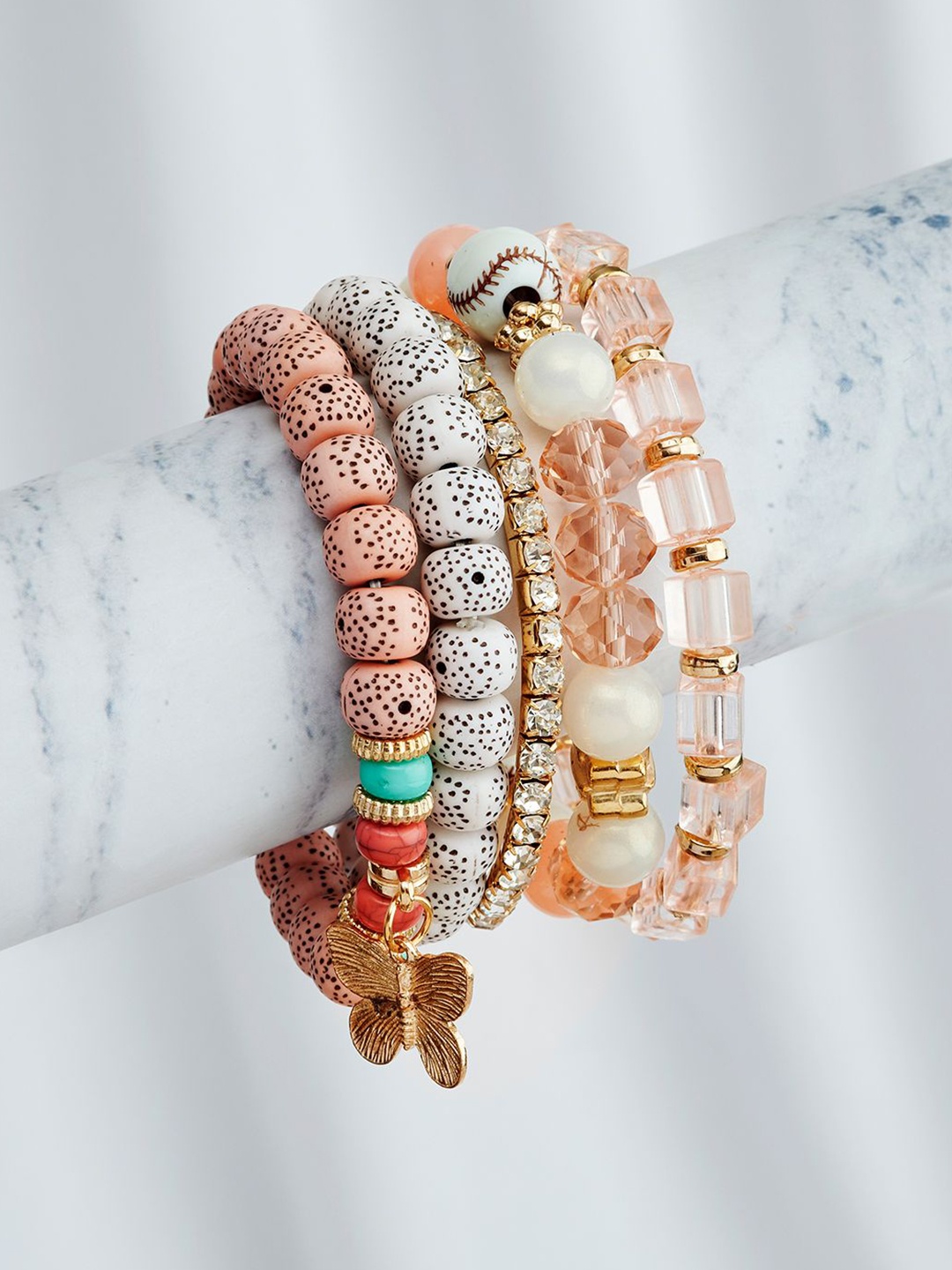 

JOKER & WITCH Women 5 Bracelet, Peach