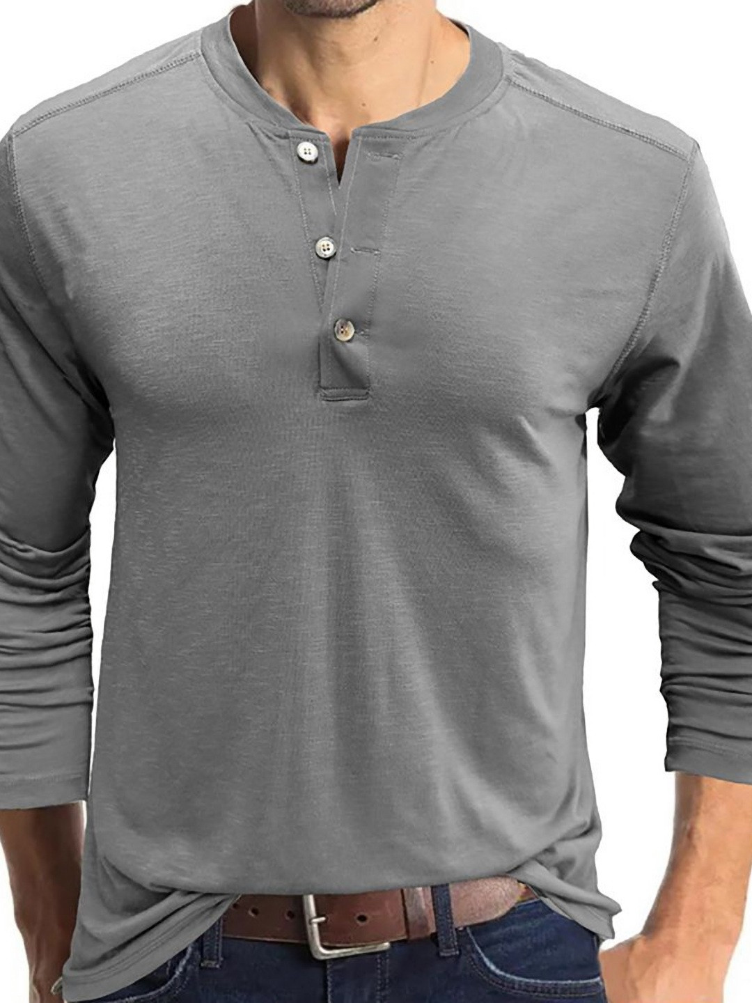 

StyleCast x Revolte Men T-shirt, Grey